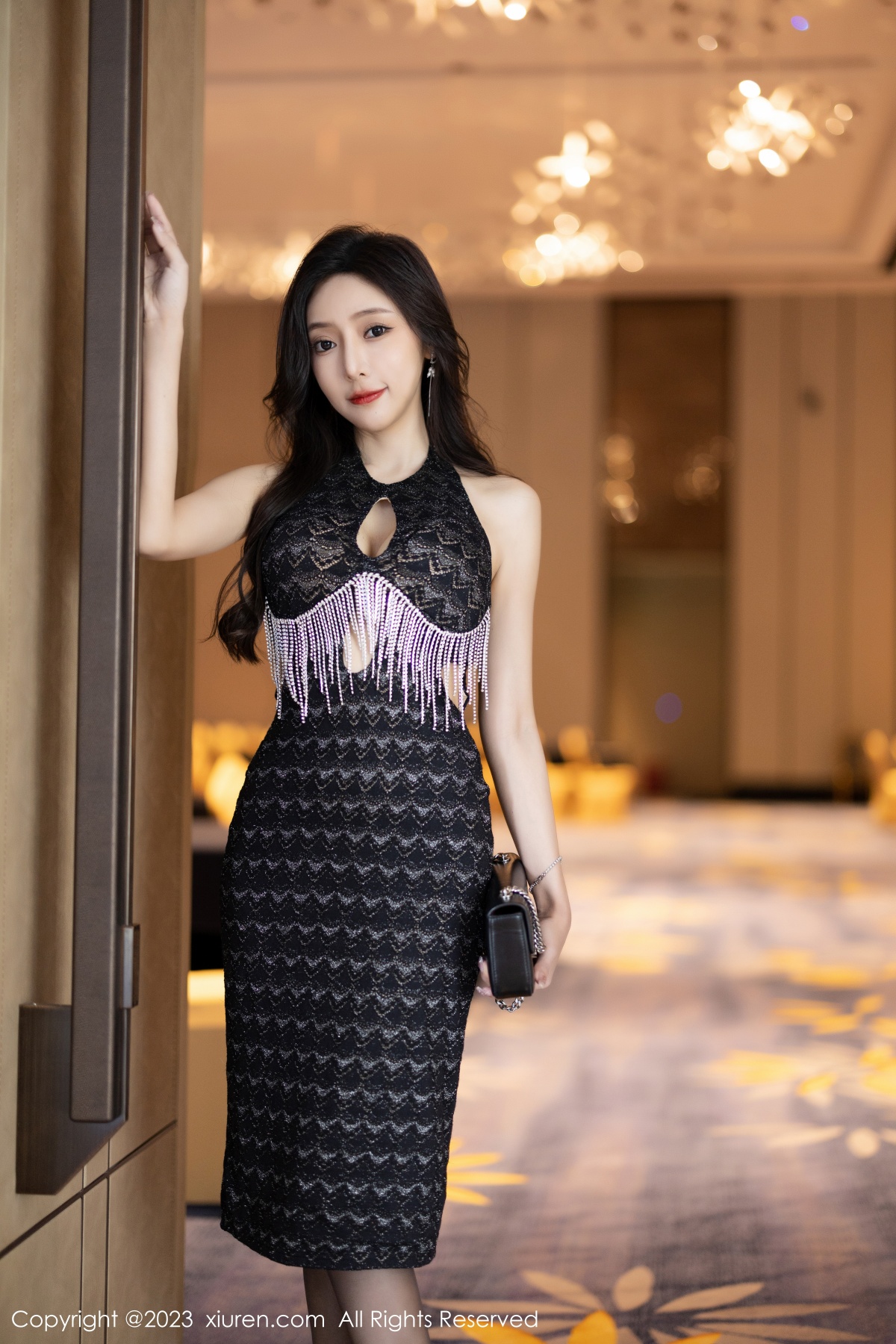 秀人 [XIUREN] 2023.05.19 王馨瑶yanni 秀人套图 第2张