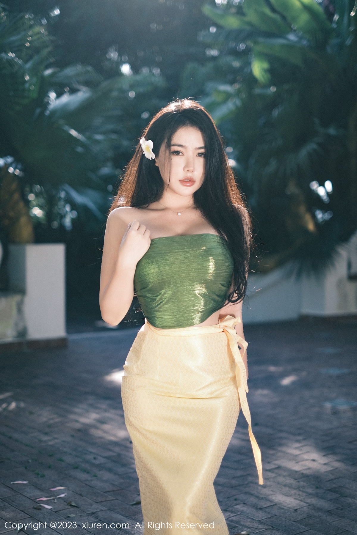 秀人 [XIUREN] 2023.04.27 玛鲁娜Manuela 秀人套图 第4张