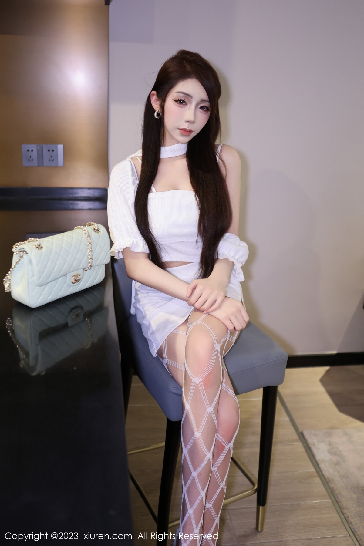 秀人 [XIUREN] 2023.04.11 金幼汐Vivian 秀人套图 第3张