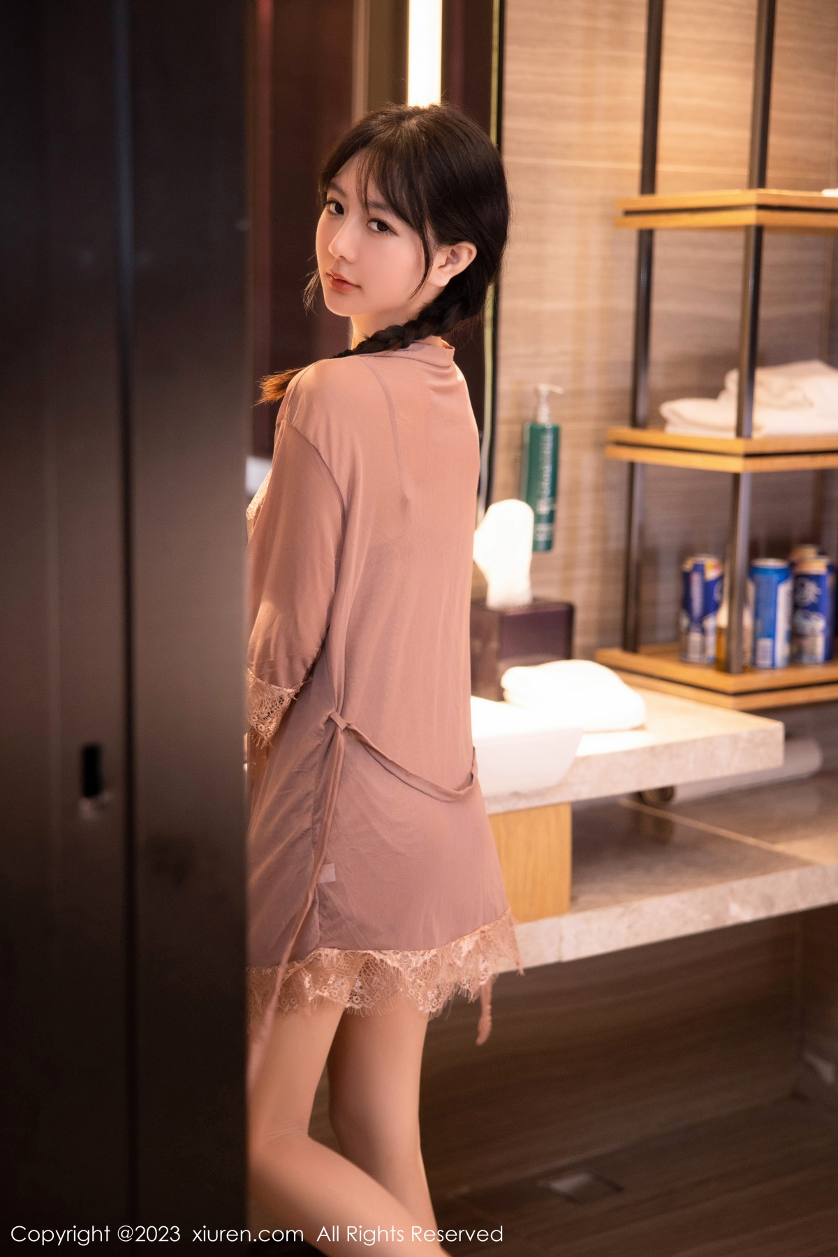 秀人 [XIUREN] 2023.04.11 谢小蒽 秀人套图 第2张