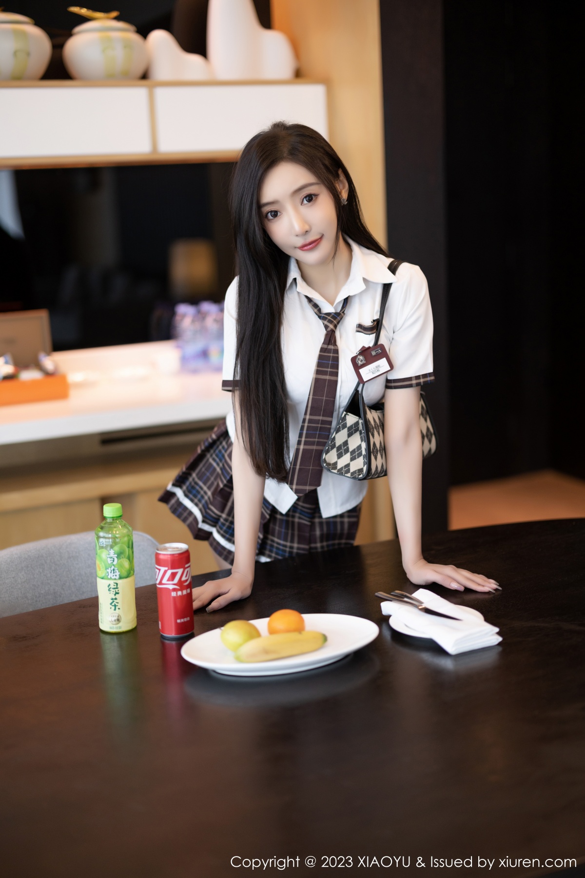 语画界 [XIAOYU] 2023.04.06 VOL.1001 王馨瑶yanni 秀人套图 第4张
