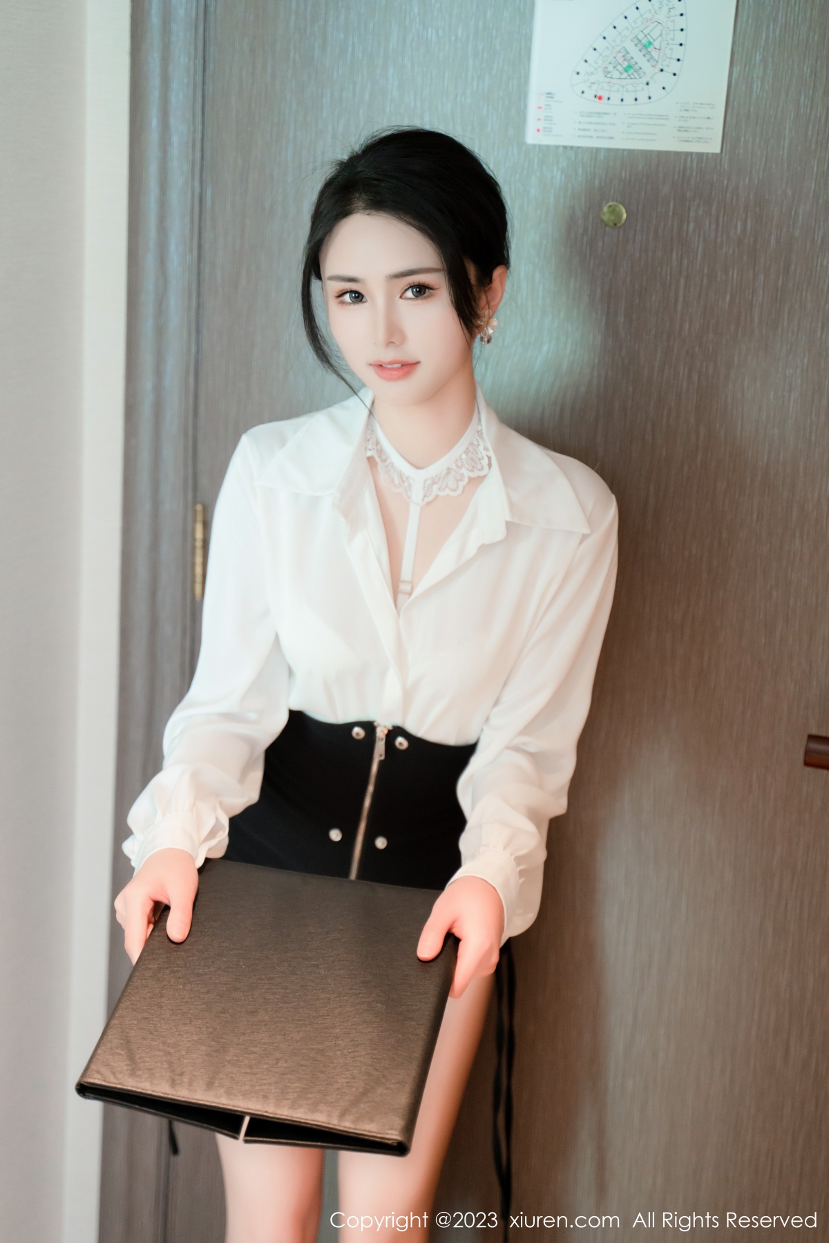 秀人 [XIUREN] 2023.04.04 艾希儿 秀人套图 第3张