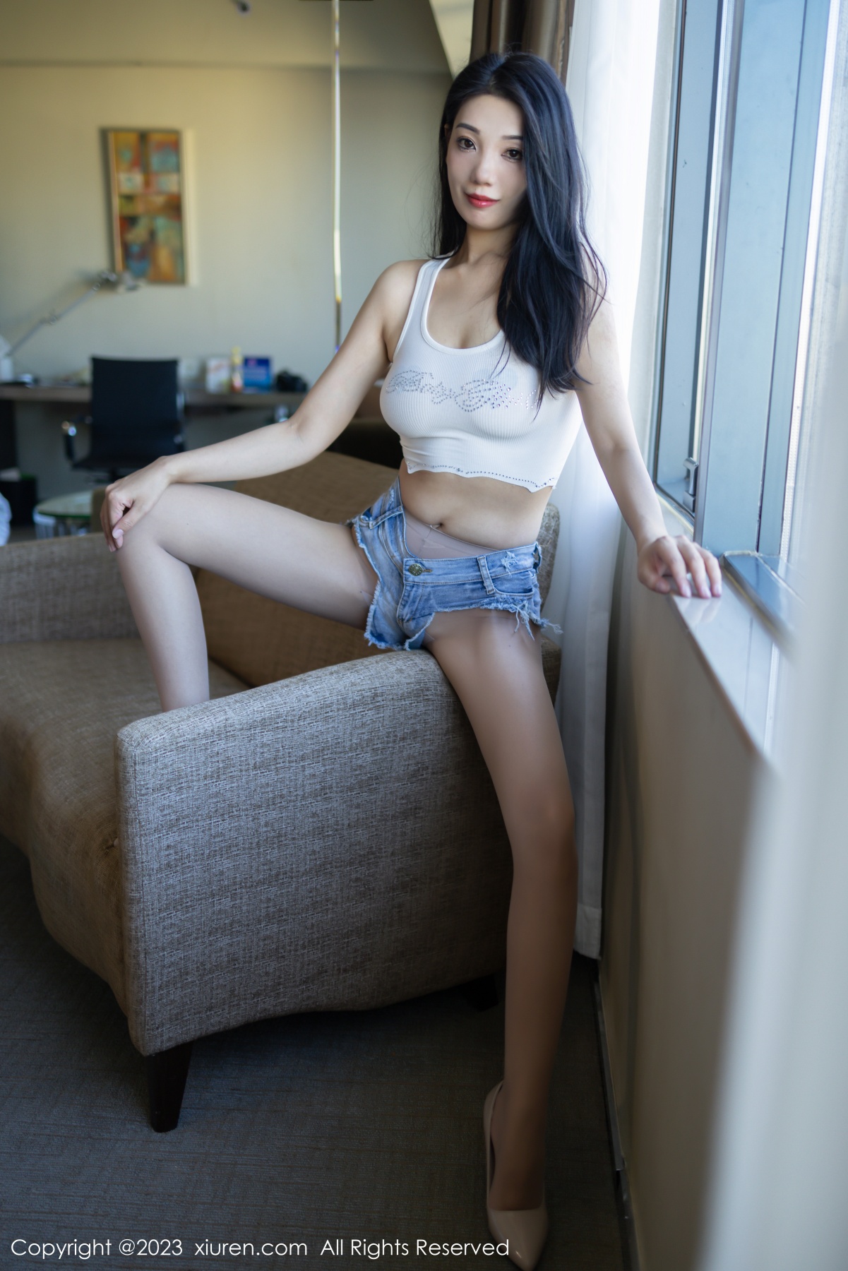 秀人 [XIUREN] 2023.03.14 小泡芙winna 秀人套图 第2张
