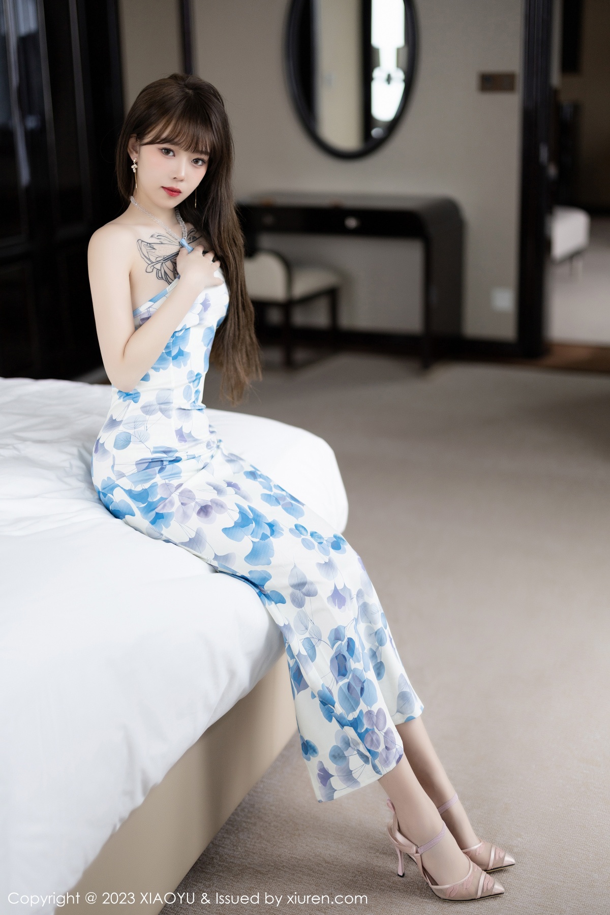 语画界 [XIAOYU] 2023.03.14 VOL.985 奶瓶. 秀人套图 第2张