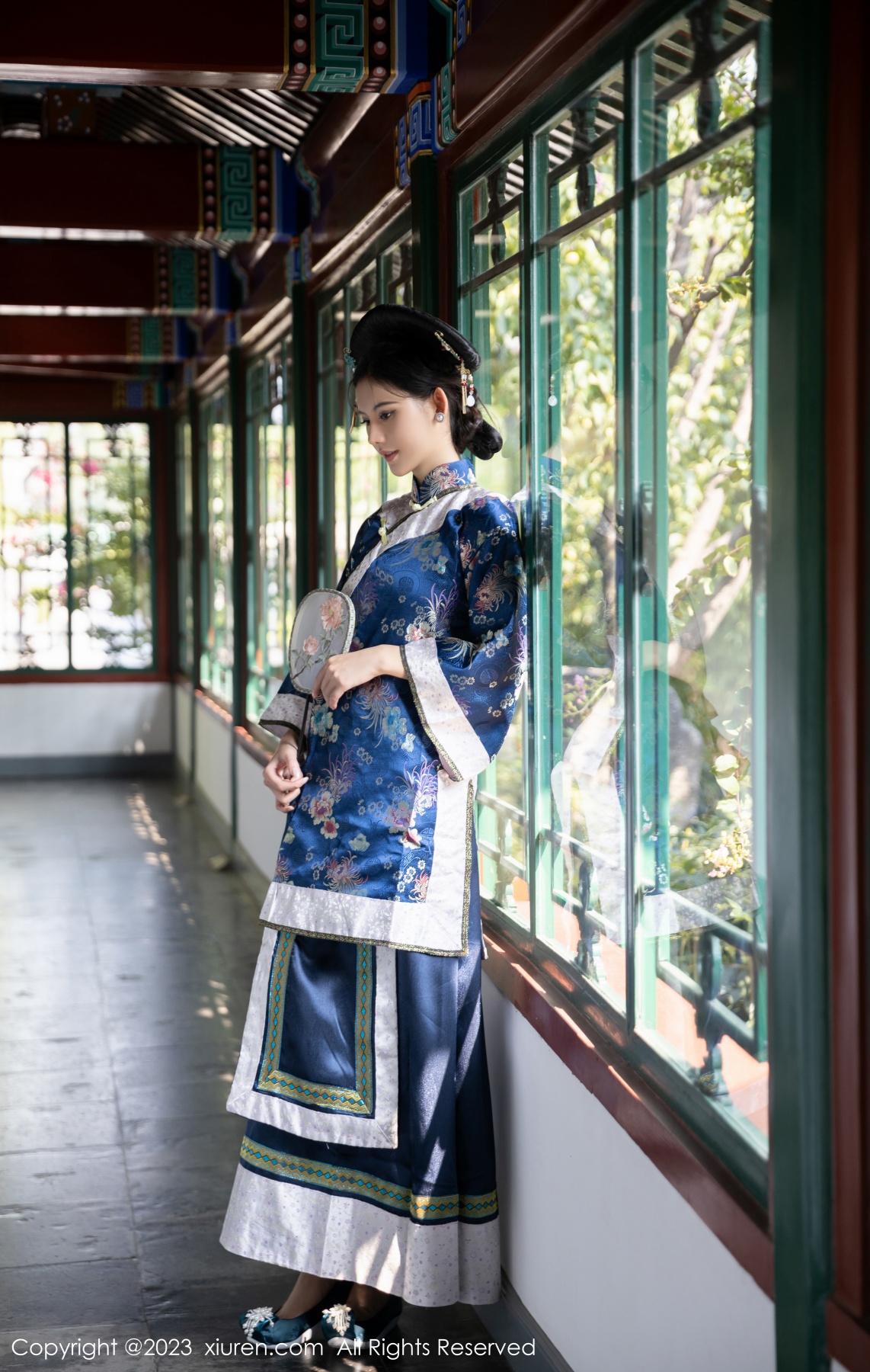 秀人 [XIUREN] 2023.03.10 就是阿朱啊 秀人套图 第2张