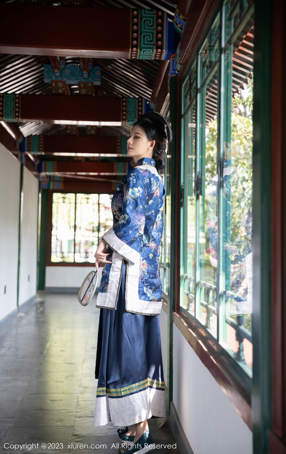 秀人 [XIUREN] 2023.03.10 就是阿朱啊 秀人套图 第3张