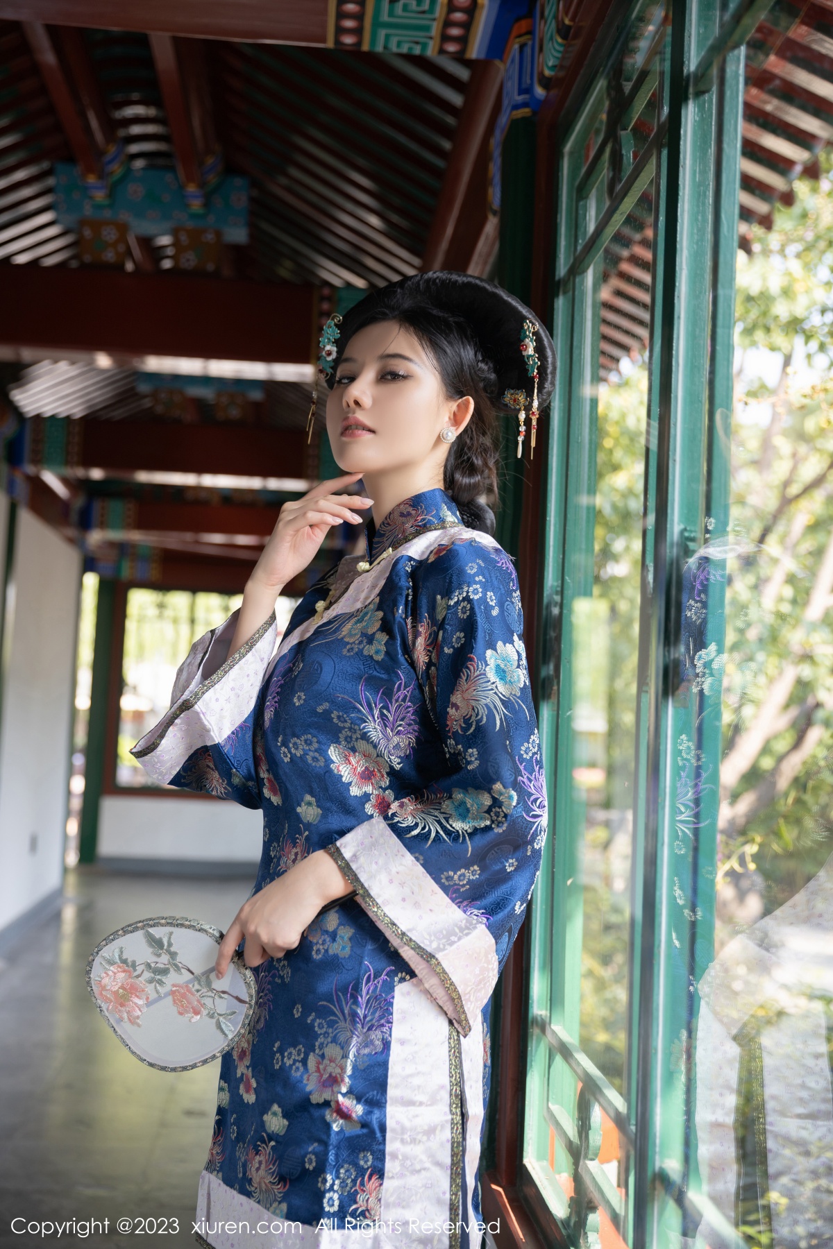 秀人 [XIUREN] 2023.03.10 就是阿朱啊 秀人套图 第4张
