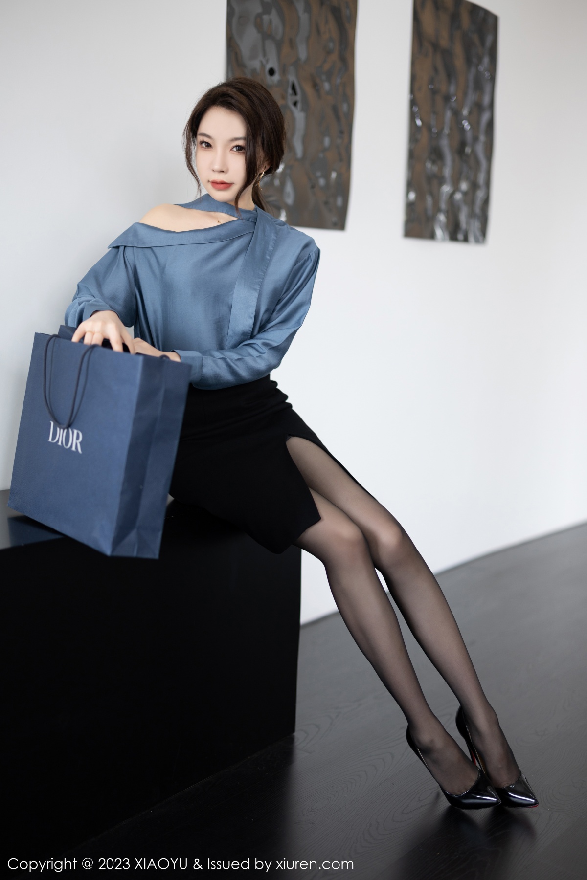 语画界 [XIAOYU] 2023.03.06 VOL.979 徐莉芝Booty 秀人套图 第5张