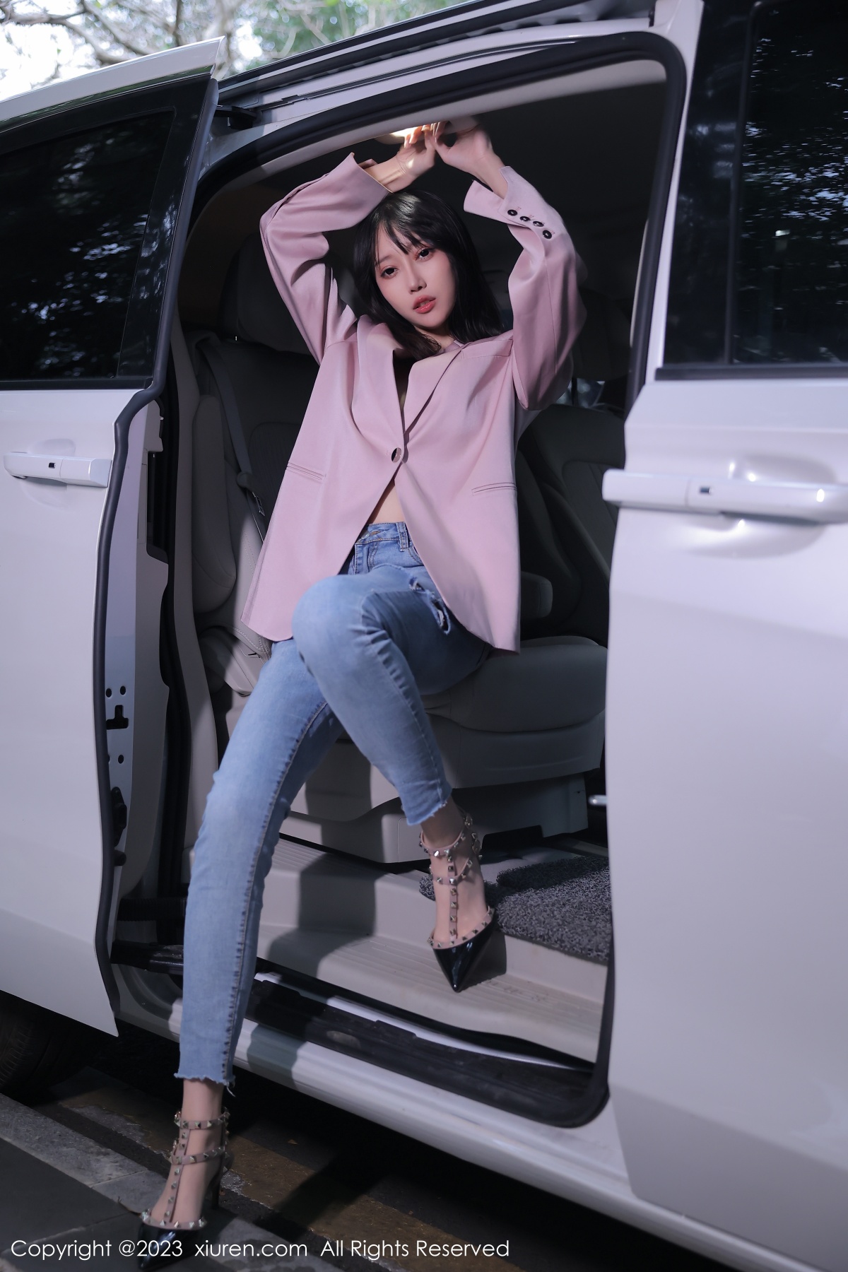 秀人 [XIUREN] 2023.03.03 玥儿玥er 秀人套图 第4张
