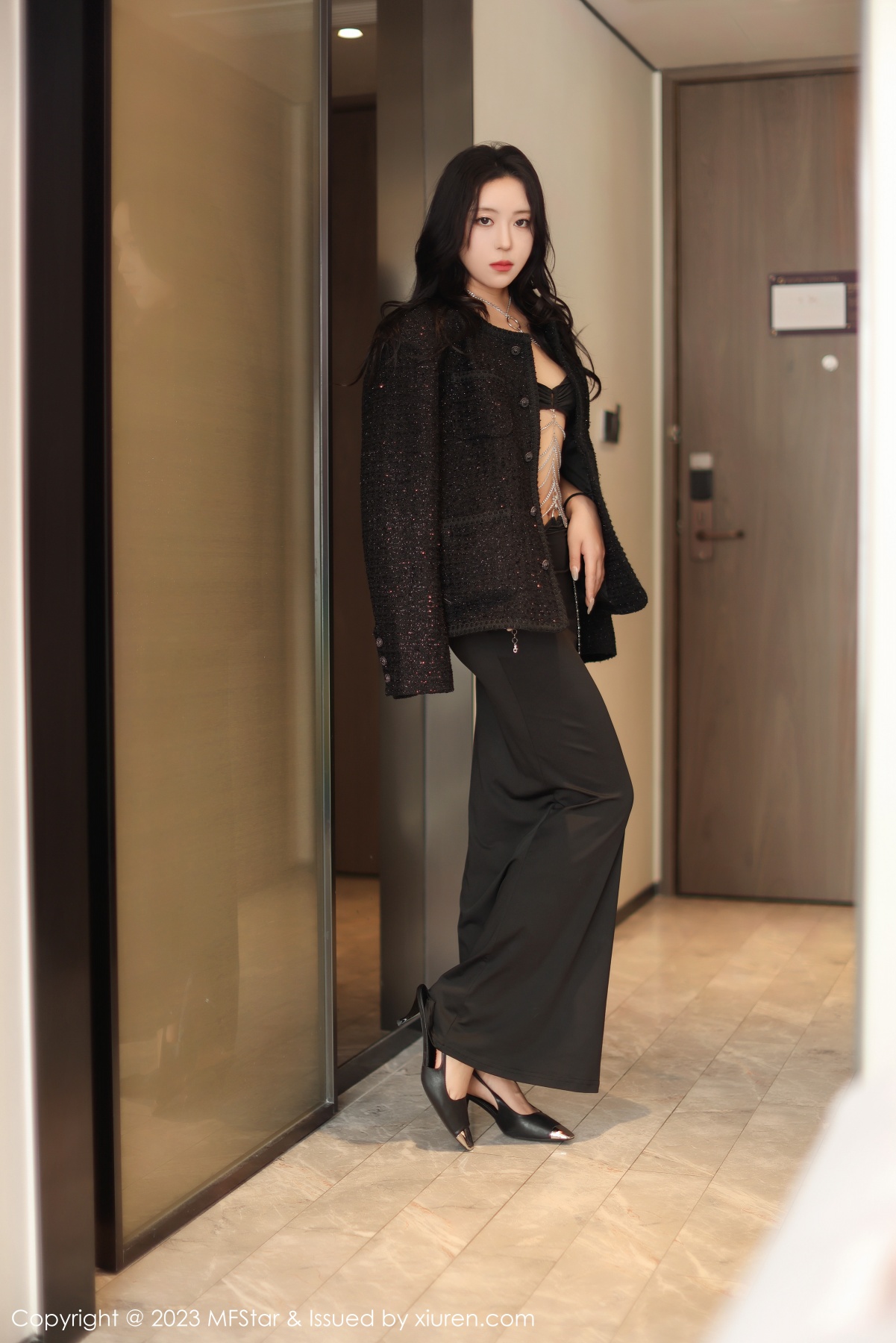 模范学院 [MFStar] 2023.01.30 VOL.583 露露luncy 秀人套图 第4张