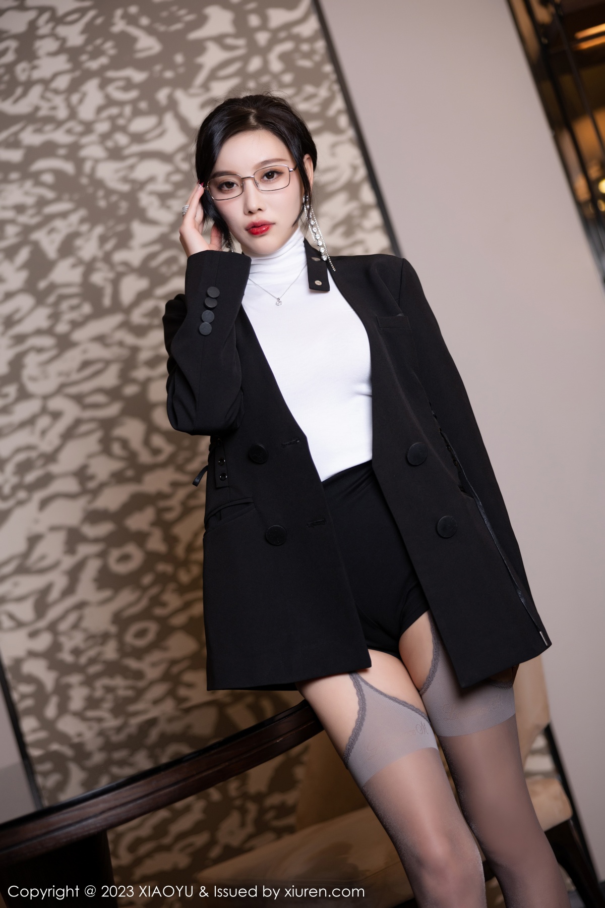 语画界 [XIAOYU] 2023.01.20 VOL.951 杨晨晨Yome 秀人套图 第3张