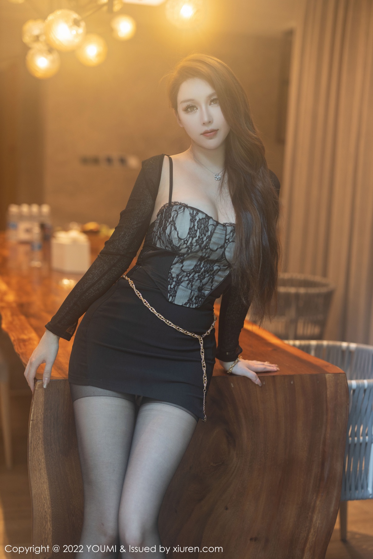 尤蜜荟 [YOUMI] 2022.12.27 VOL.883 尤妮丝Egg 秀人套图 第2张