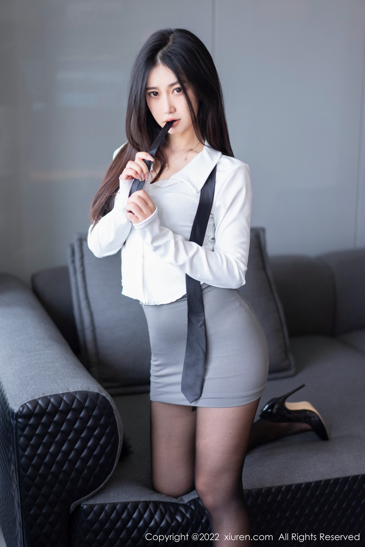 秀人 [XIUREN] 2022.11.02 laura阿姣 秀人套图 第3张