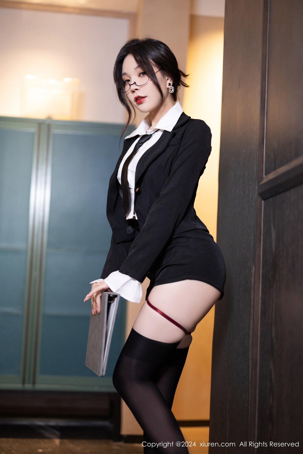 秀人 [XIUREN] 2024.04.23 徐莉芝Booty 秀人套图 第5张