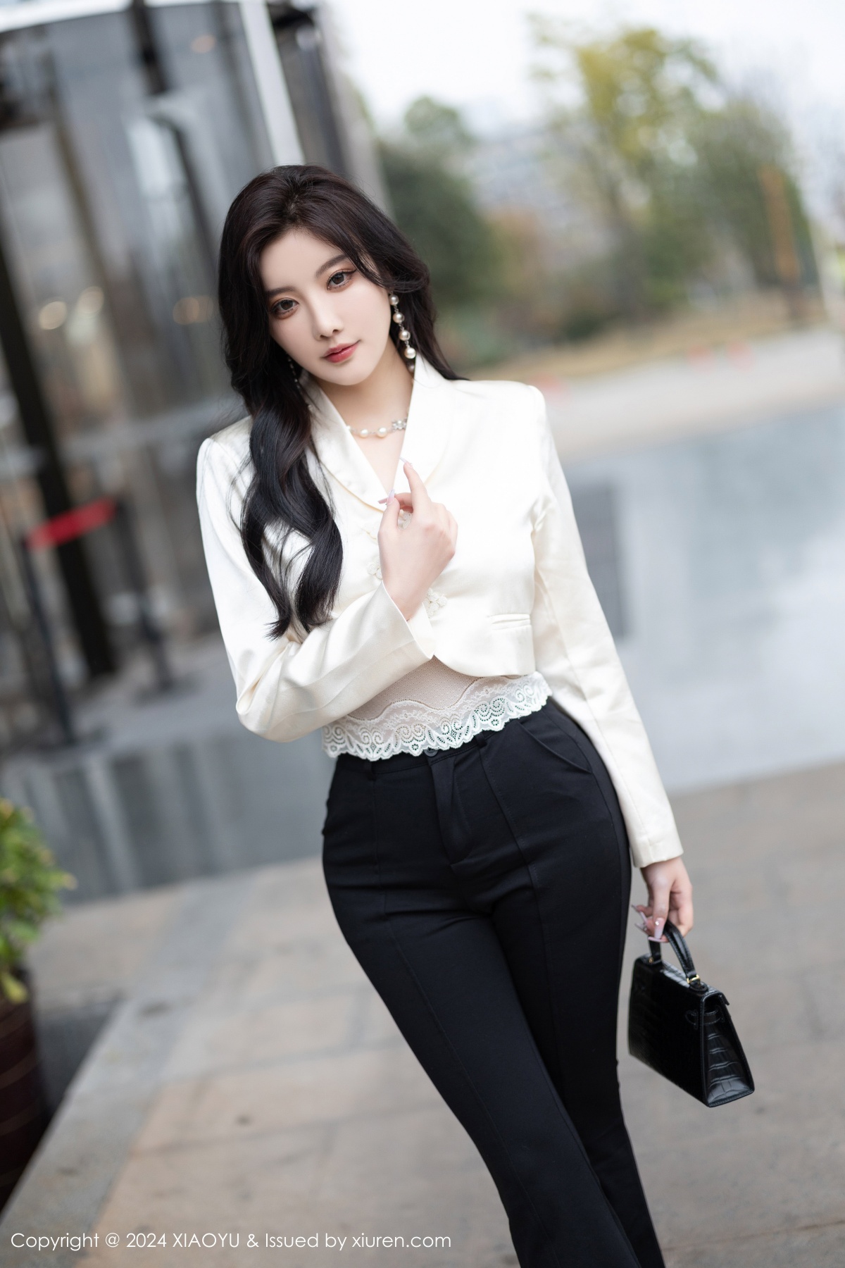 语画界 [XIAOYU] 2024.04.12 VOL.1233 杨晨晨Yome 秀人套图 第4张