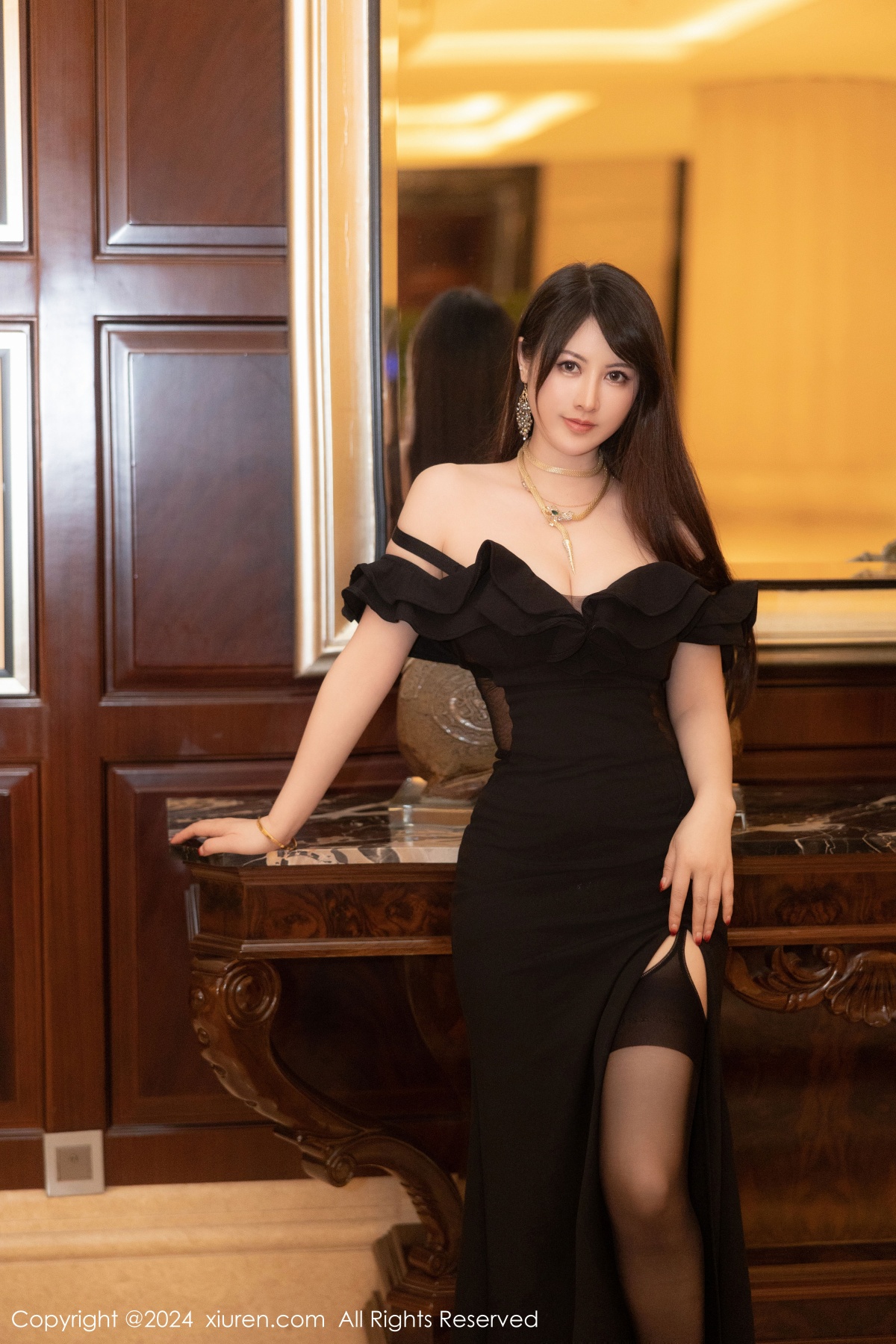 秀人 [XIUREN] 2024.04.16 诗诗kiki 秀人套图 第2张