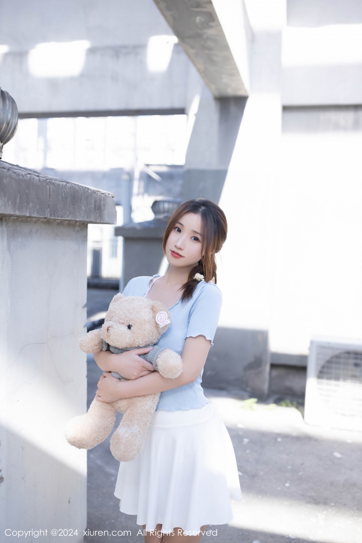秀人 [XIUREN] 2024.03.27 杏子Yada 秀人套图 第2张