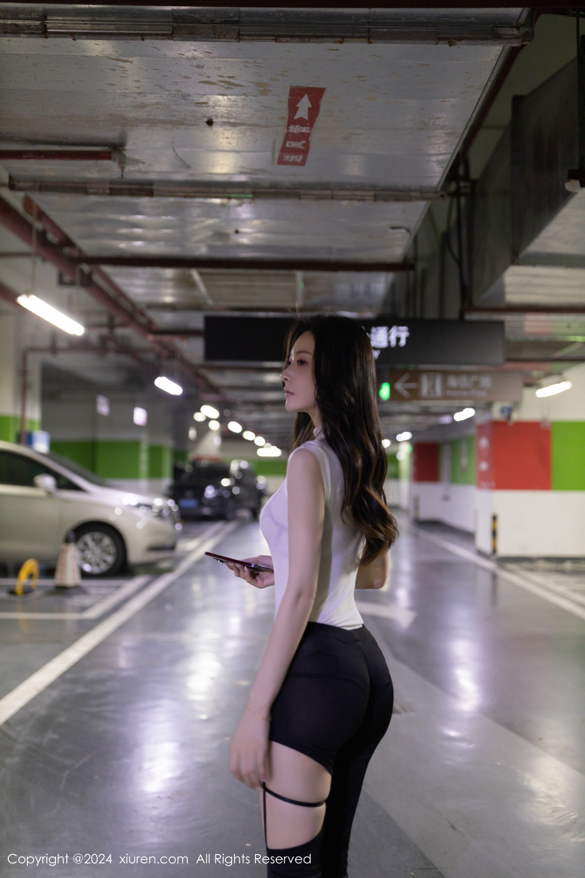 秀人 [XIUREN] 2024.03.21 小逗逗 秀人套图 第3张