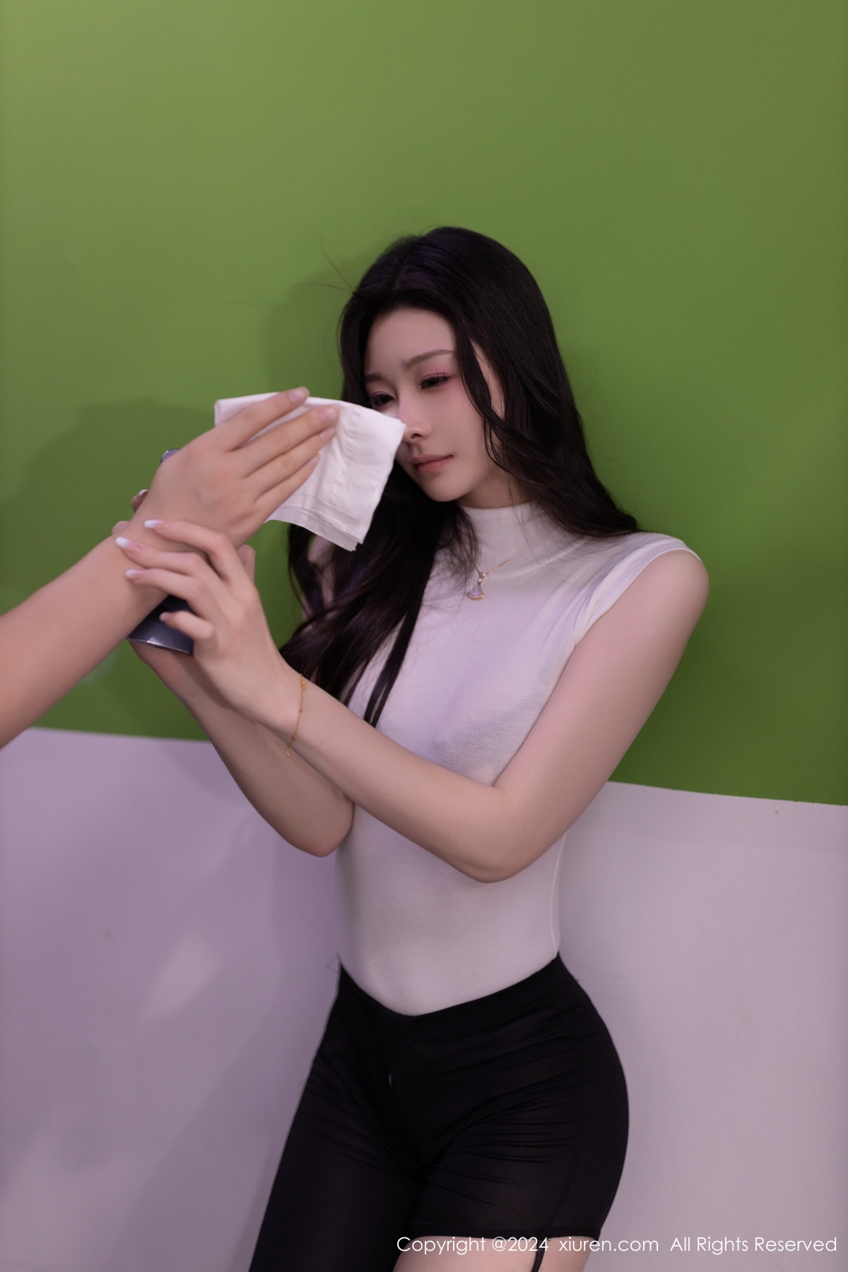 秀人 [XIUREN] 2024.03.21 小逗逗 秀人套图 第5张