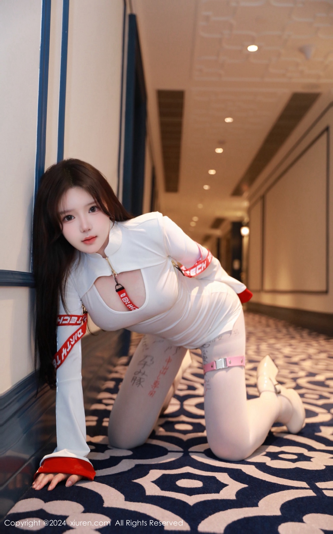 秀人 [XIUREN] 2024.03.19 小薯条nienie 秀人套图 第2张