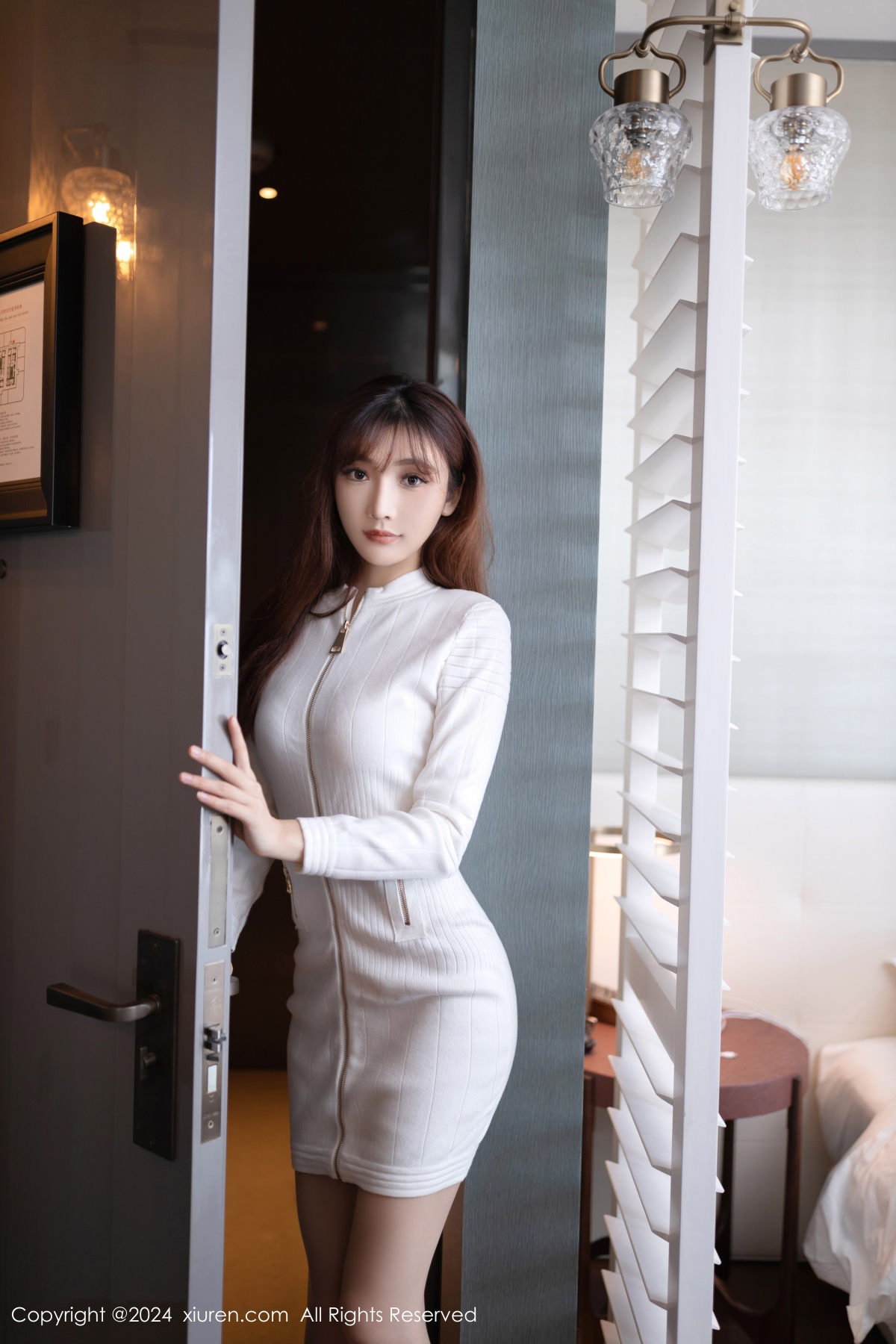 秀人 [XIUREN] 2024.03.14 陆萱萱 秀人套图 第4张