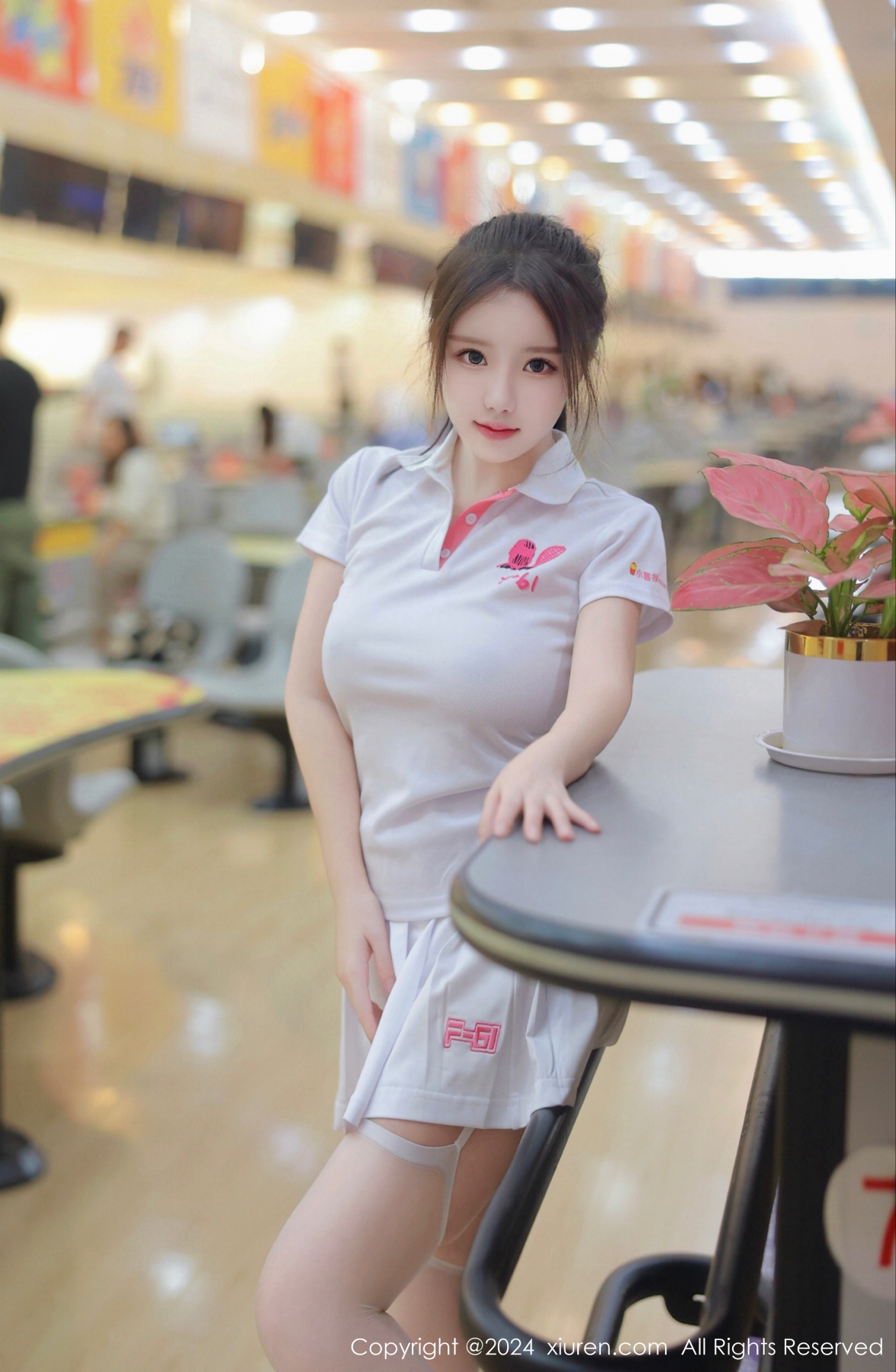 秀人 [XIUREN] 2024.02.20 小薯条nienie 秀人套图 第2张