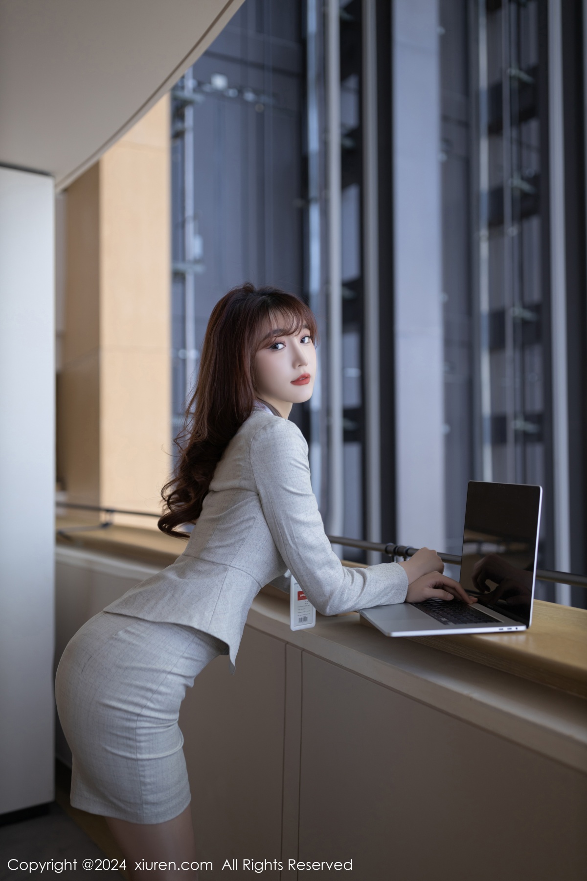 秀人 [XIUREN] 2024.01.11 陆萱萱 秀人套图 第2张