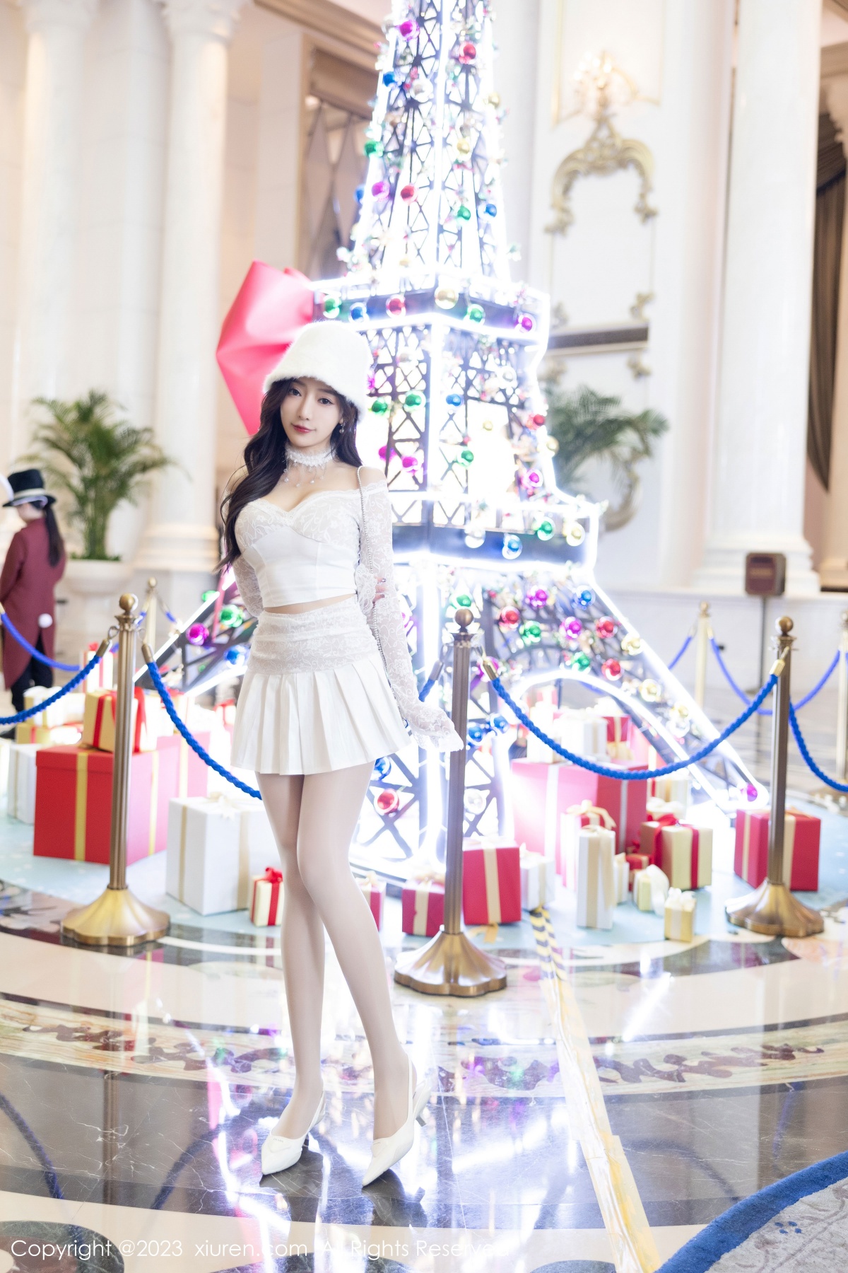 秀人 [XIUREN] 2023.12.25 王馨瑶yanni 秀人套图 第2张