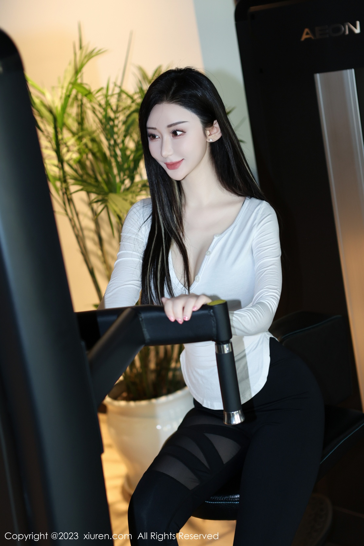 秀人 [XIUREN] 2023.11.23 田兮白 秀人套图 第3张