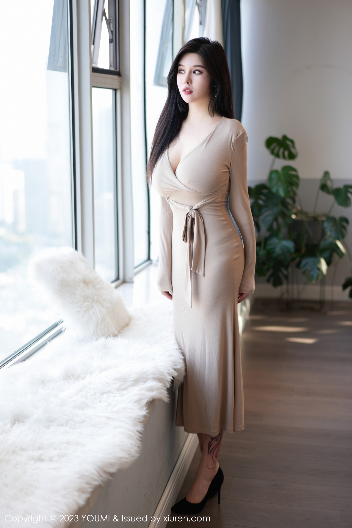 尤蜜荟 [YOUMI] 2023.11.07 VOL.1000 周思乔Betty 秀人套图 第2张