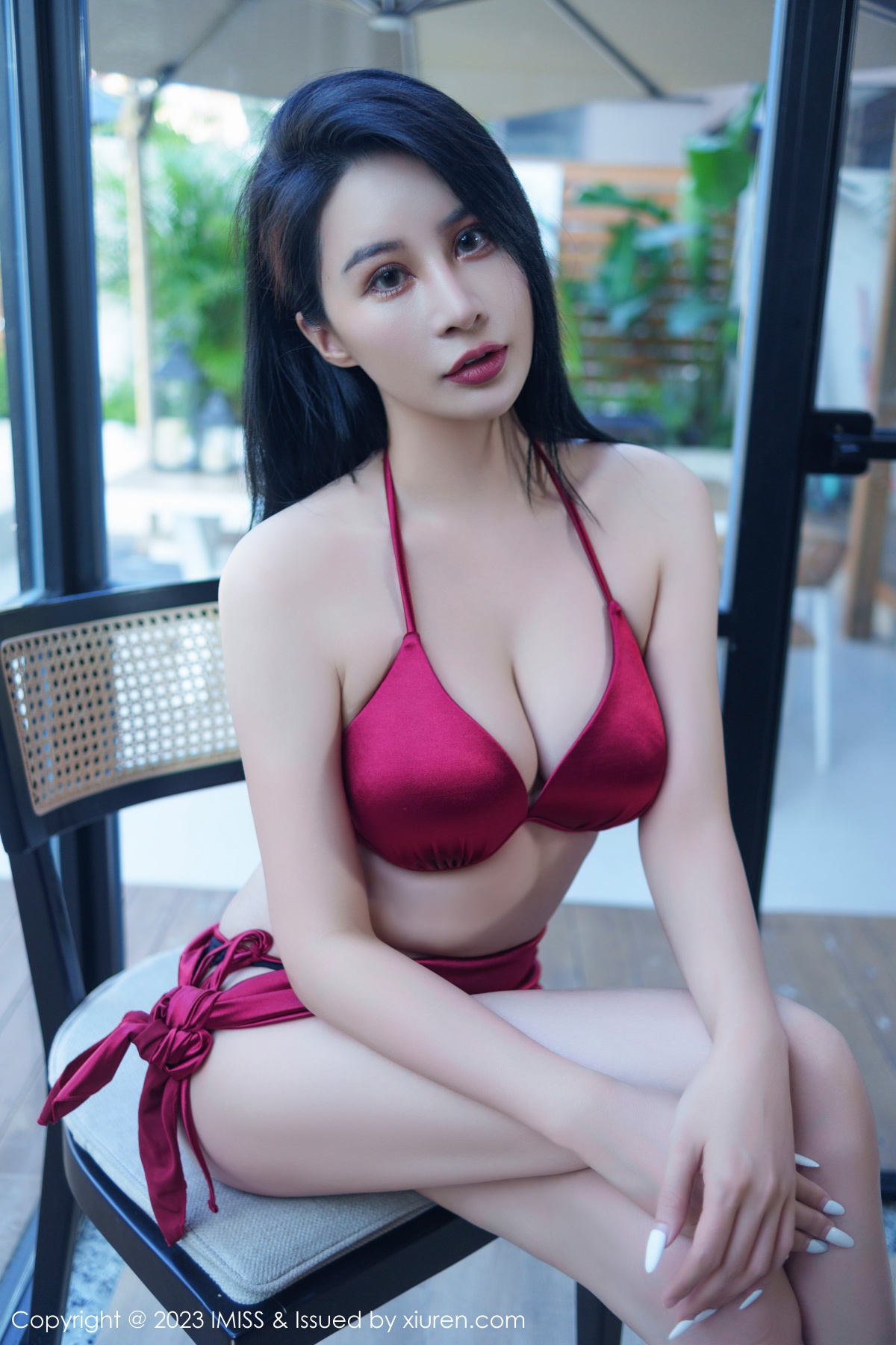 爱蜜社 [IMISS] 2023.10.17 VOL.757 Jermy 秀人套图 第5张