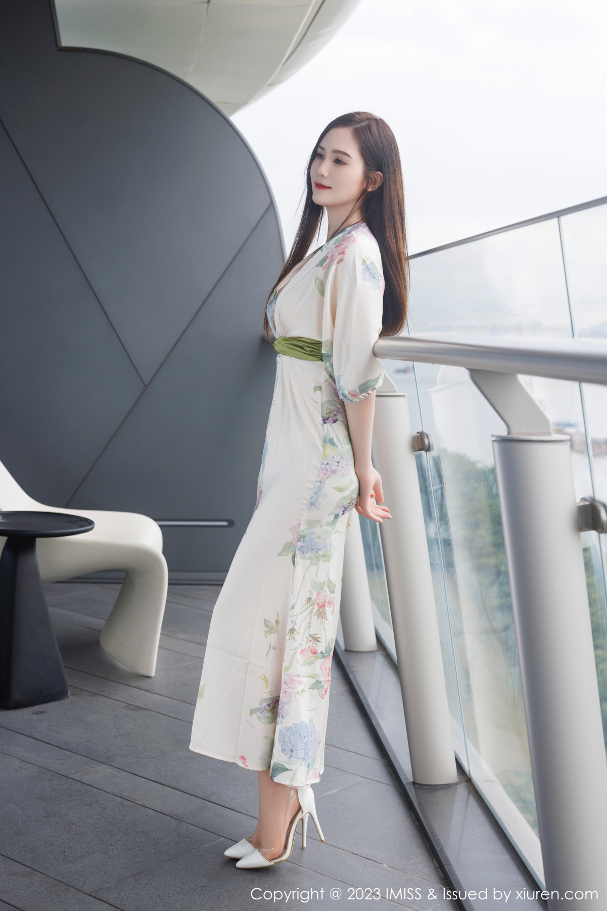 爱蜜社 [IMISS] 2023.08.28 VOL.745 SISY思 秀人套图 第2张