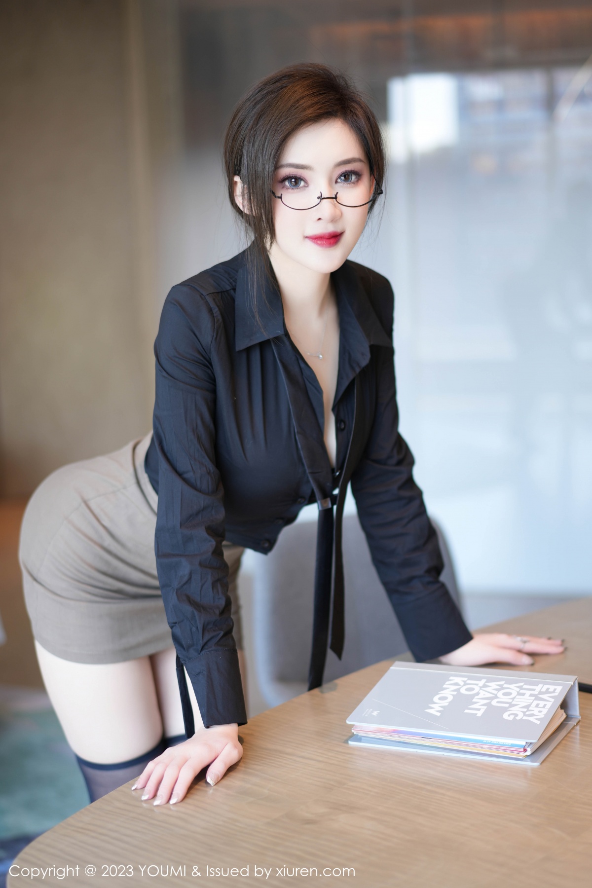 尤蜜荟 [YOUMI] 2023.07.24 VOL.968 Carol周妍希 秀人套图 第5张