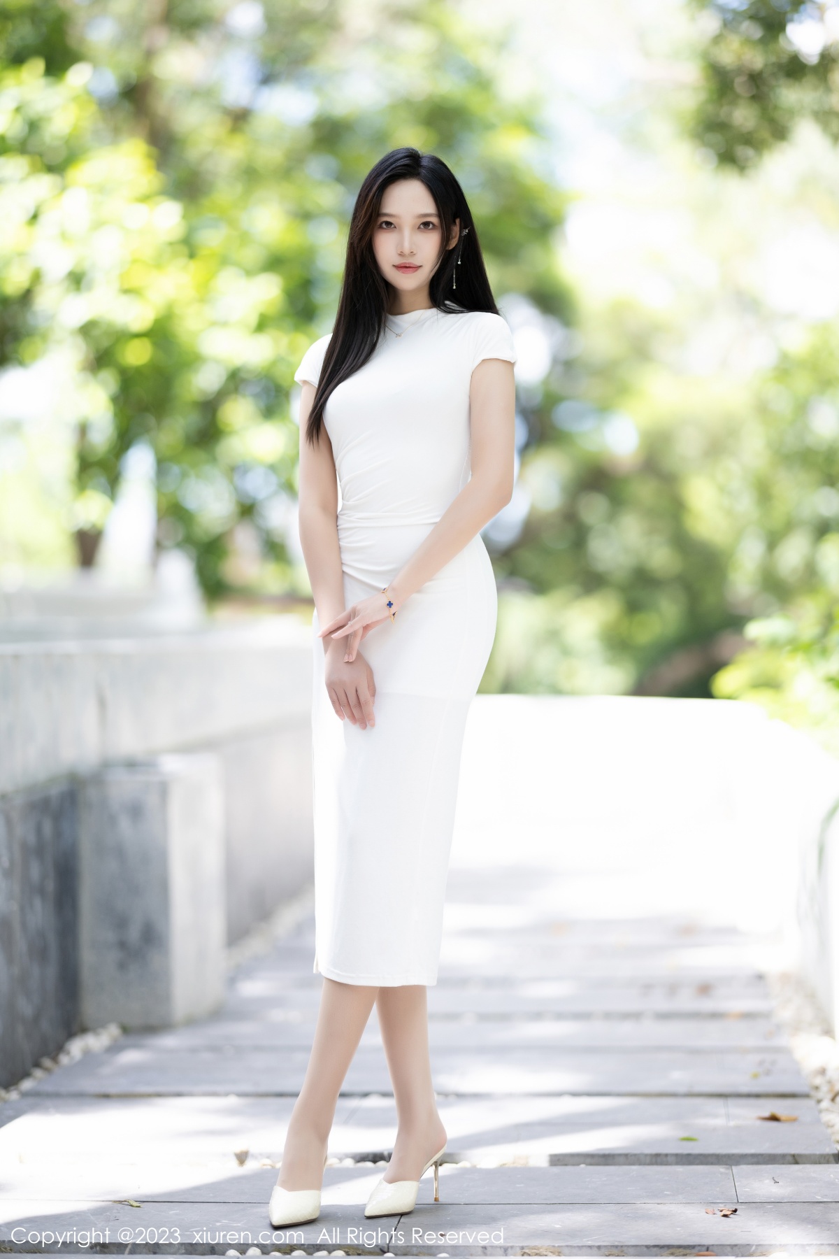 秀人 [XIUREN] 2023.07.26 郑颖姗Bev 秀人套图 第2张