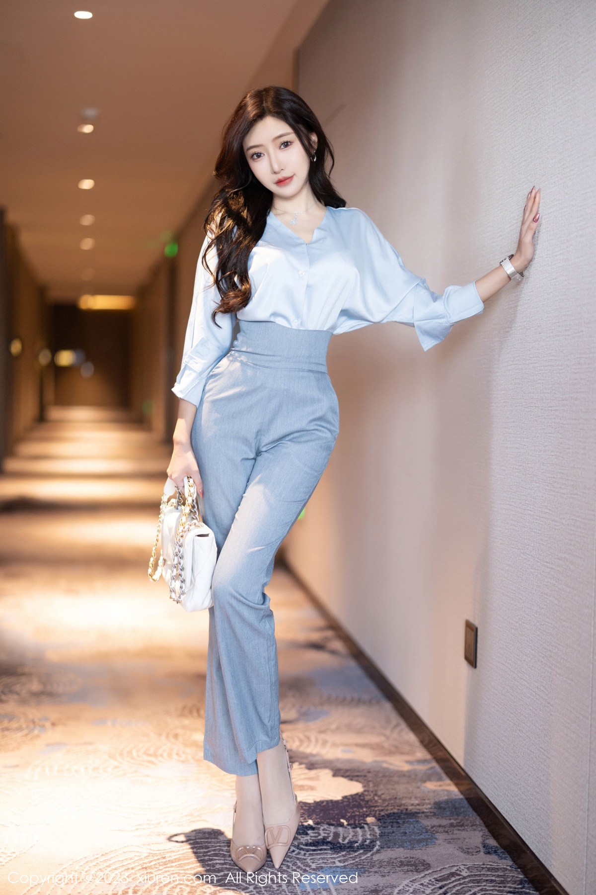 秀人 [XIUREN] 2023.07.21 王馨瑶yanni 秀人套图 第3张