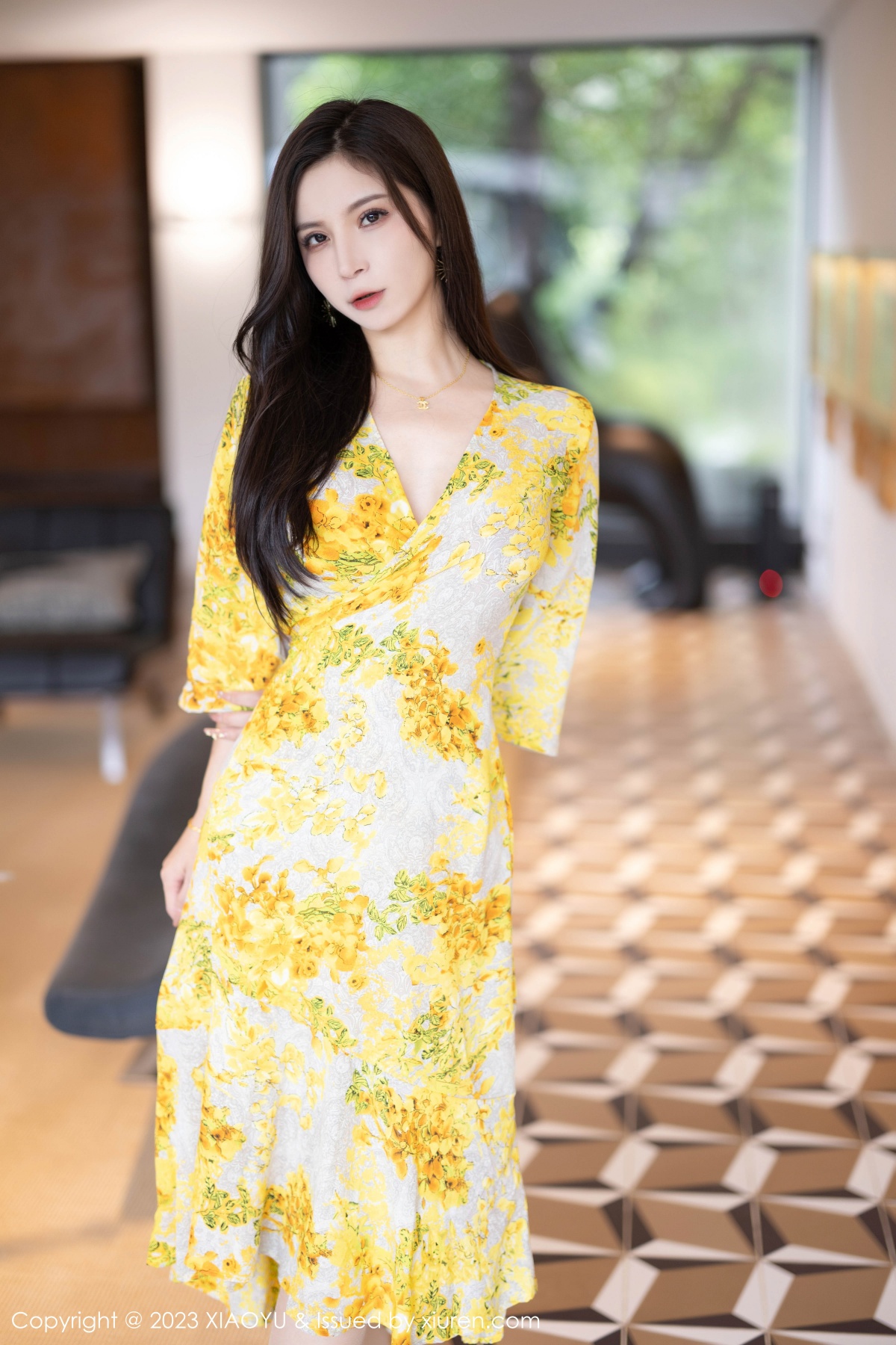 语画界 [XIAOYU] 2023.07.10 VOL.1066 小蛮妖Yummy 秀人套图 第2张
