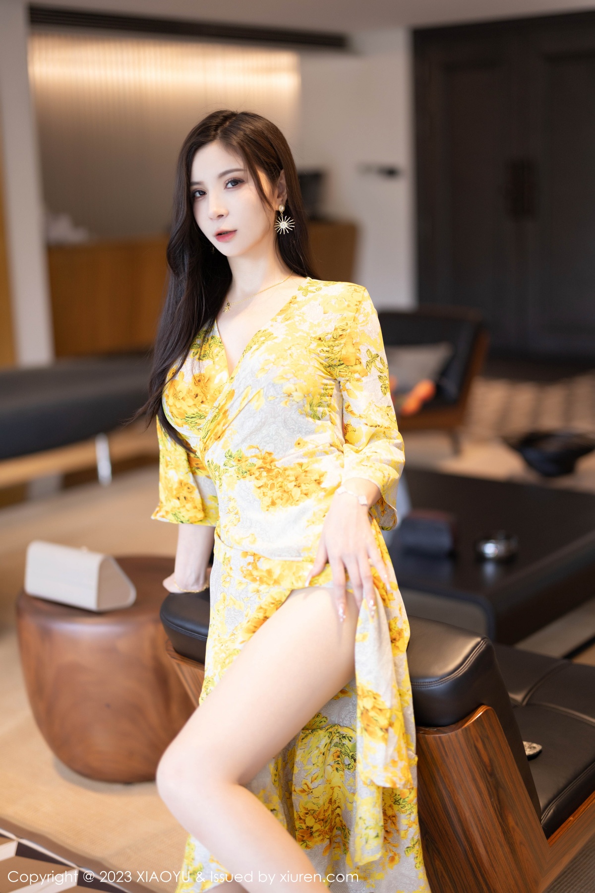 语画界 [XIAOYU] 2023.07.10 VOL.1066 小蛮妖Yummy 秀人套图 第5张