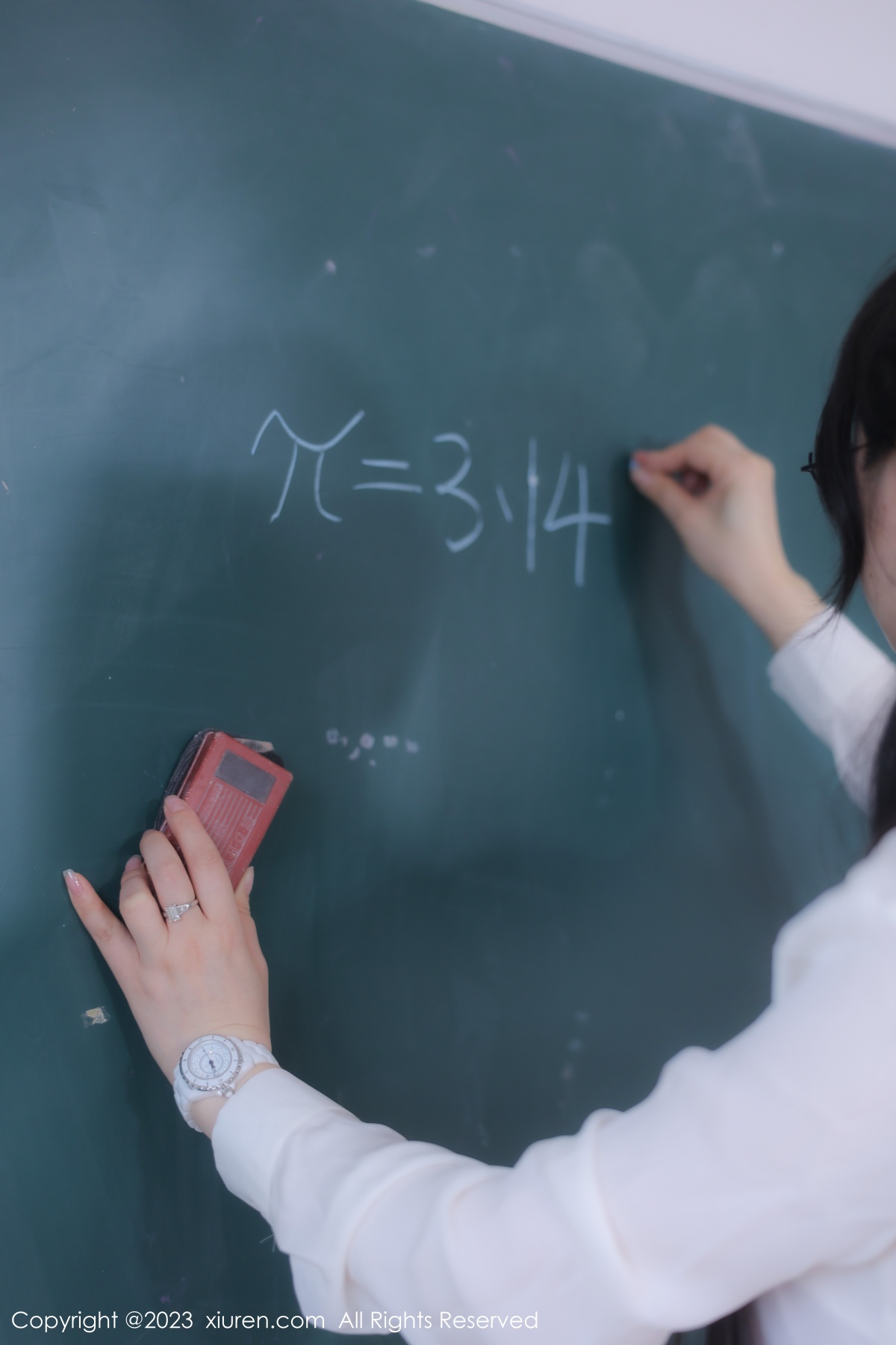 秀人 [XIUREN] 2023.06.27 诗诗kiki 秀人套图 第2张