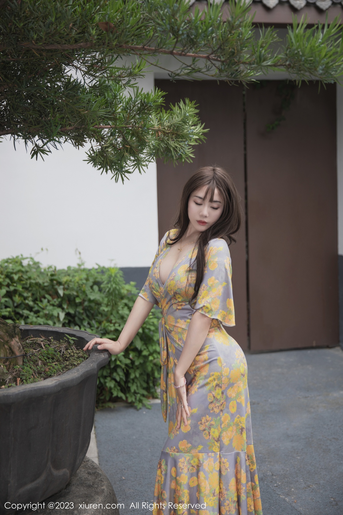 秀人 [XIUREN] 2023.06.20 严利娅Yuliya 秀人套图 第5张