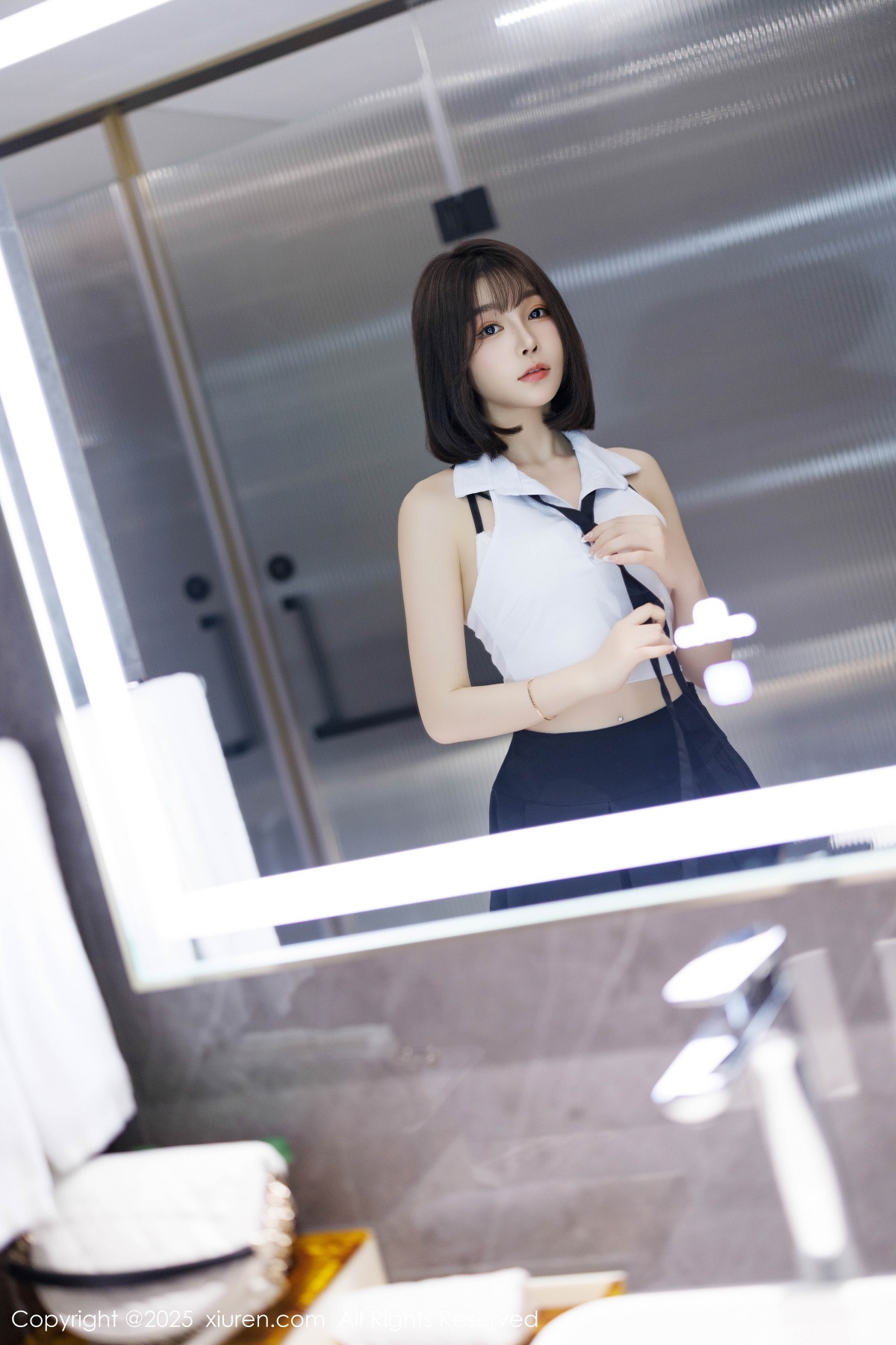 秀人 [XIUREN] 2025.03.20 徐莉芝Booty 秀人套图 第2张