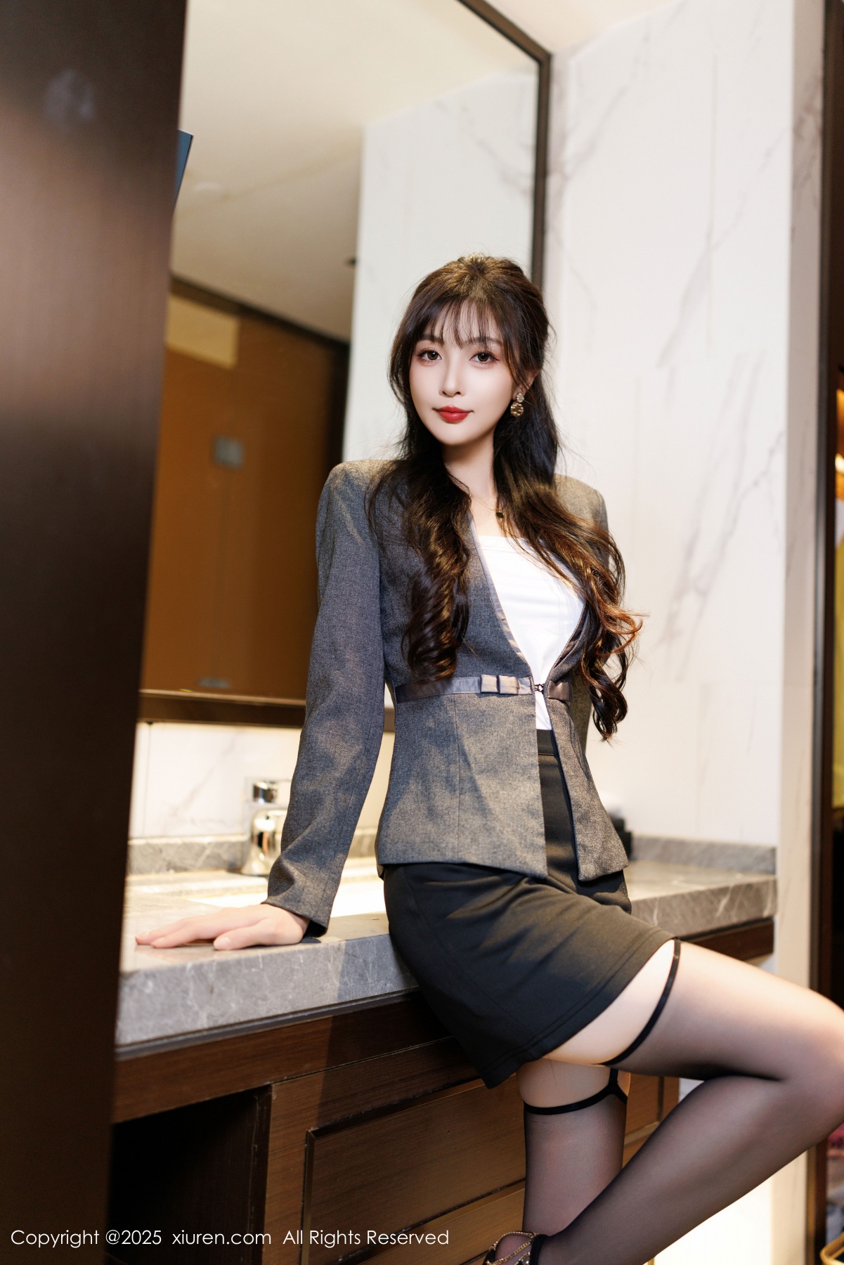 秀人 [XIUREN] 2025.03.03 樱桃小阑子 秀人套图 第2张
