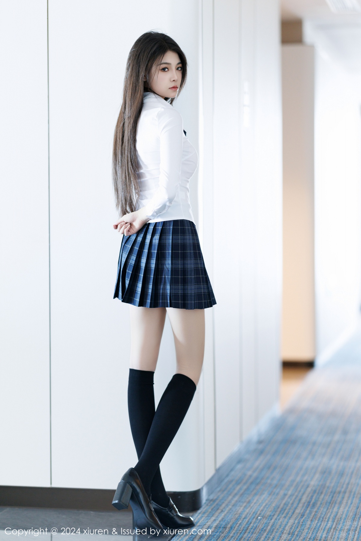秀人 [XIUREN] 2024.12.30 初梦瑶 秀人套图 第3张