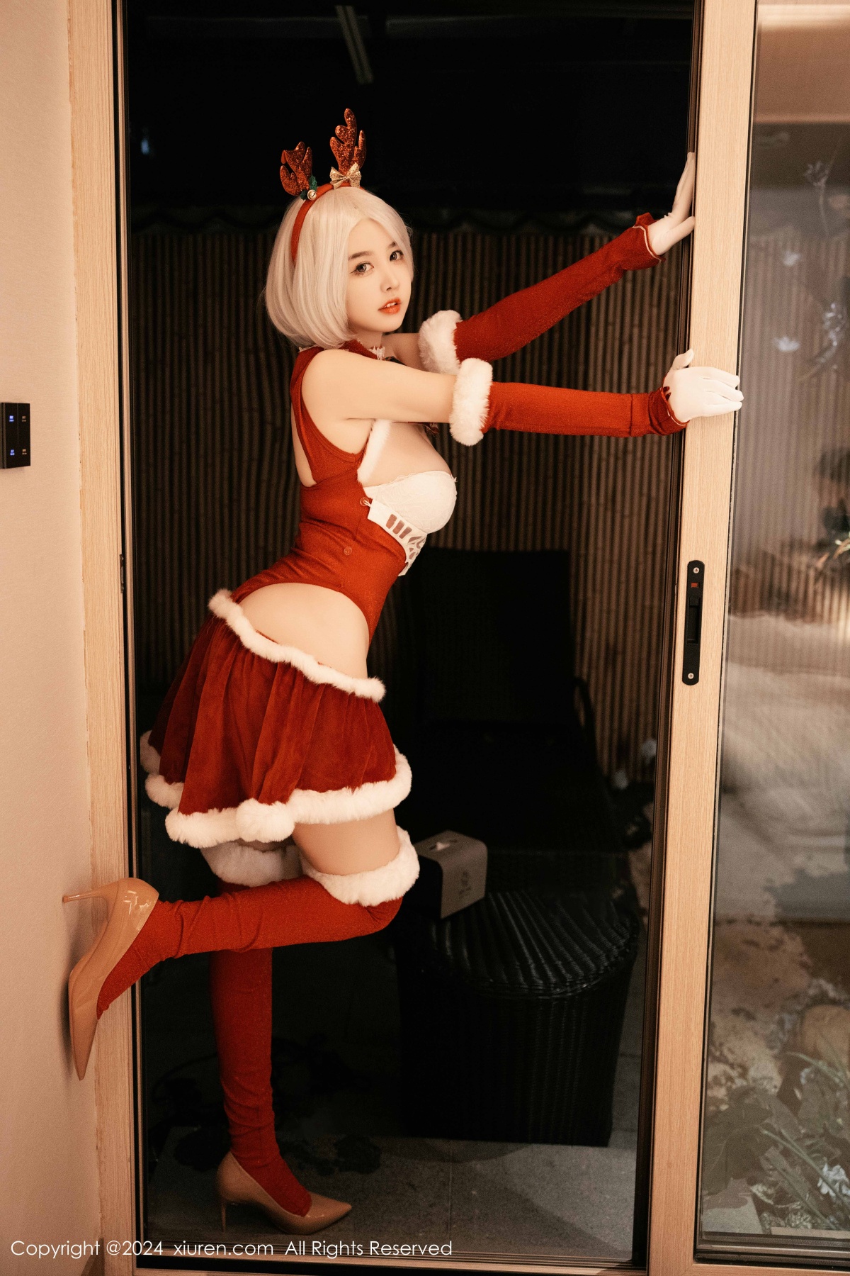 秀人 [XIUREN] 2024.12.26 樱桃小犊子 秀人套图 第2张