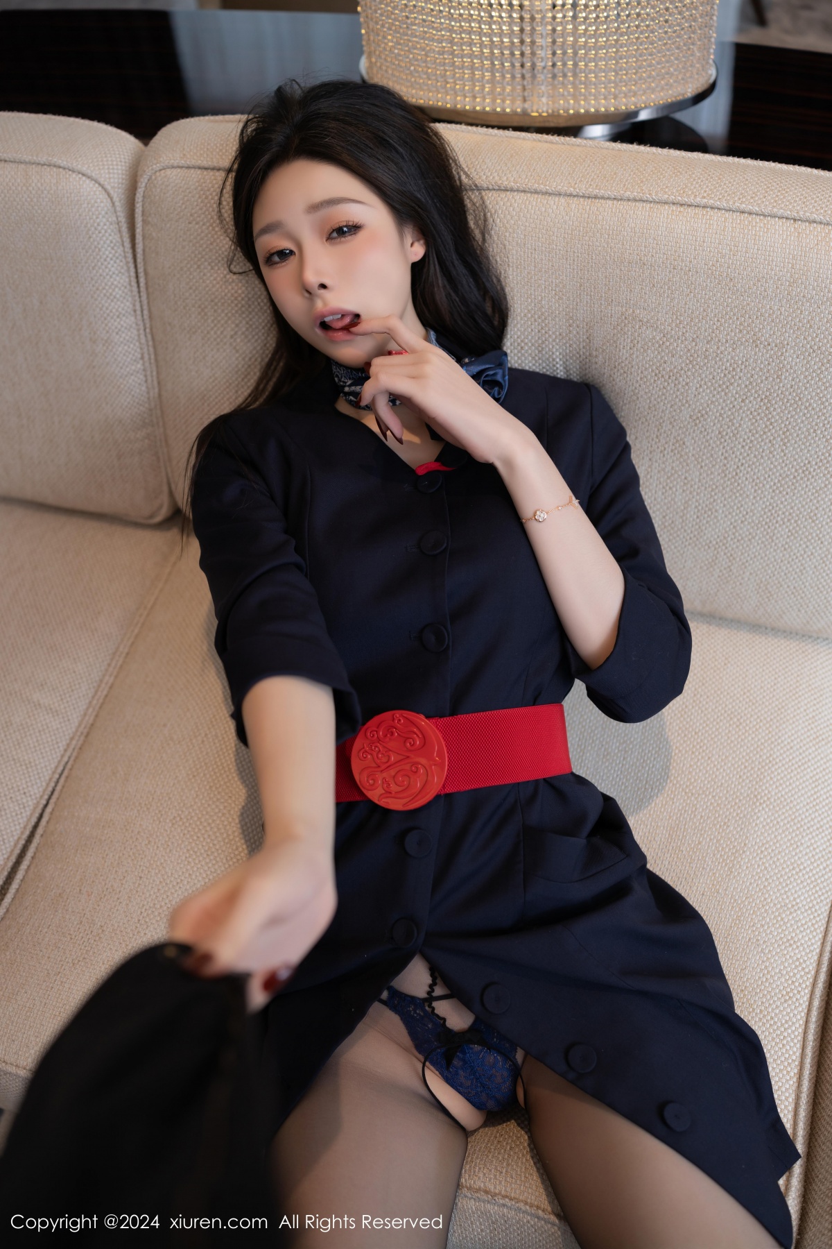 秀人 [XIUREN] 2024.12.13 小逗逗 秀人套图 第4张