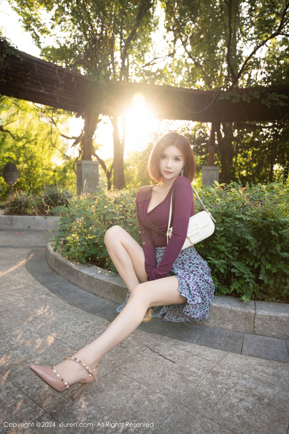 秀人 [XIUREN] 2024.11.14 白芷yy 秀人套图 第2张
