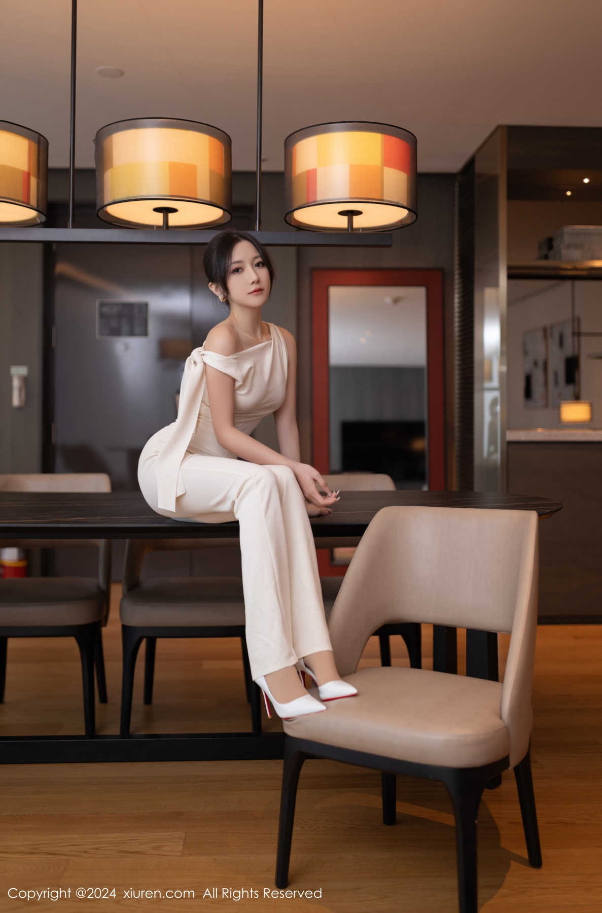 秀人 [XIUREN] 2024.11.15 鱼子酱Fish 秀人套图 第4张
