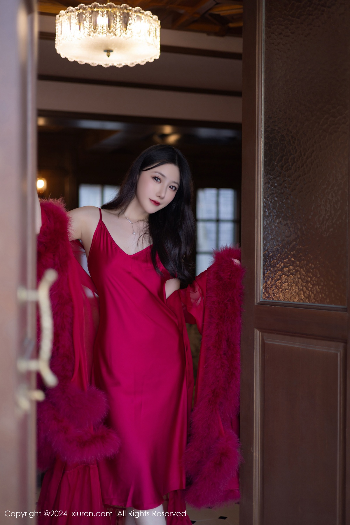 秀人 [XIUREN] 2024.11.08 鱼子酱Fish 秀人套图 第4张