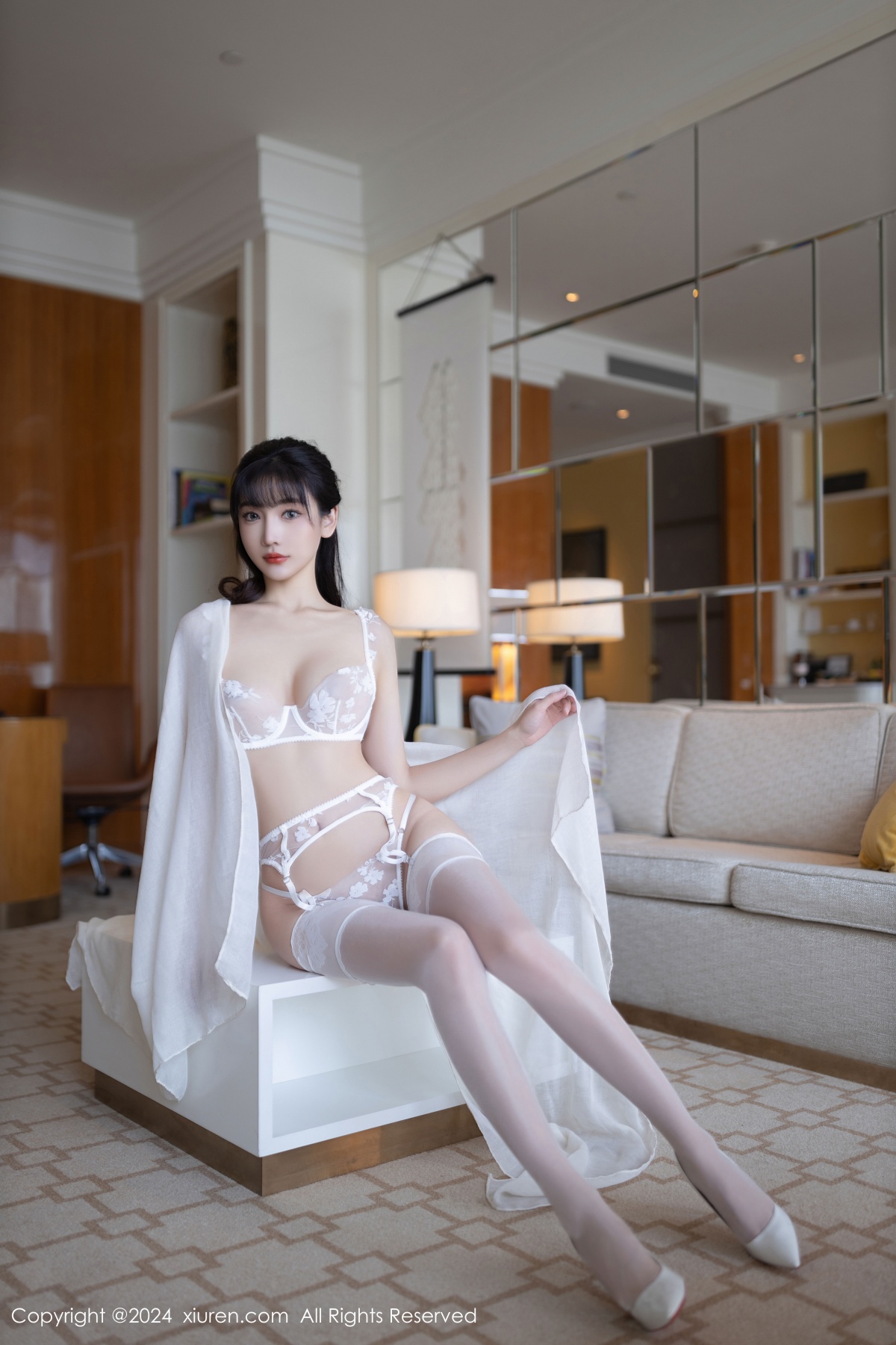 秀人 [XIUREN] 2024.10.24 陆萱萱 秀人套图 第3张