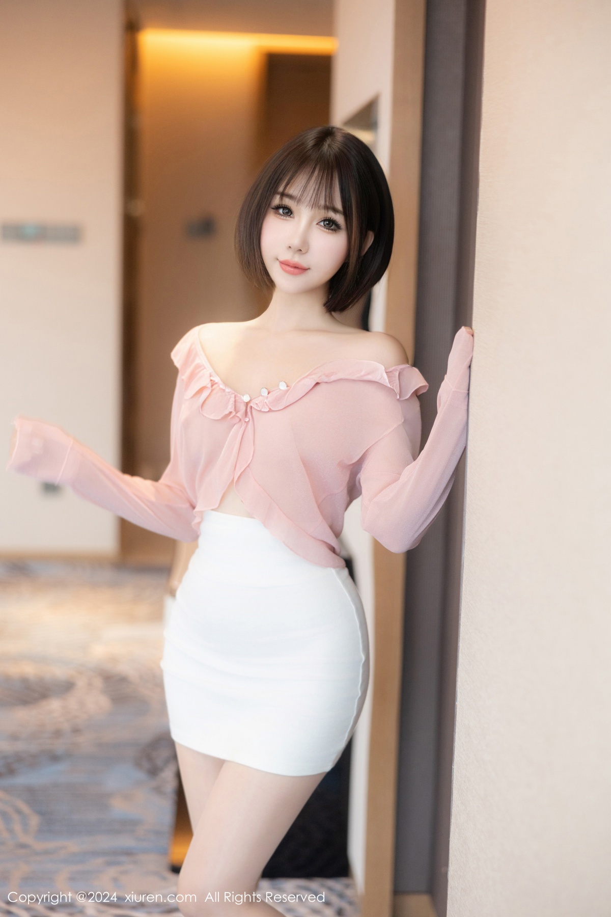 秀人 [XIUREN] 2024.10.12 波巧酱 秀人套图 第4张
