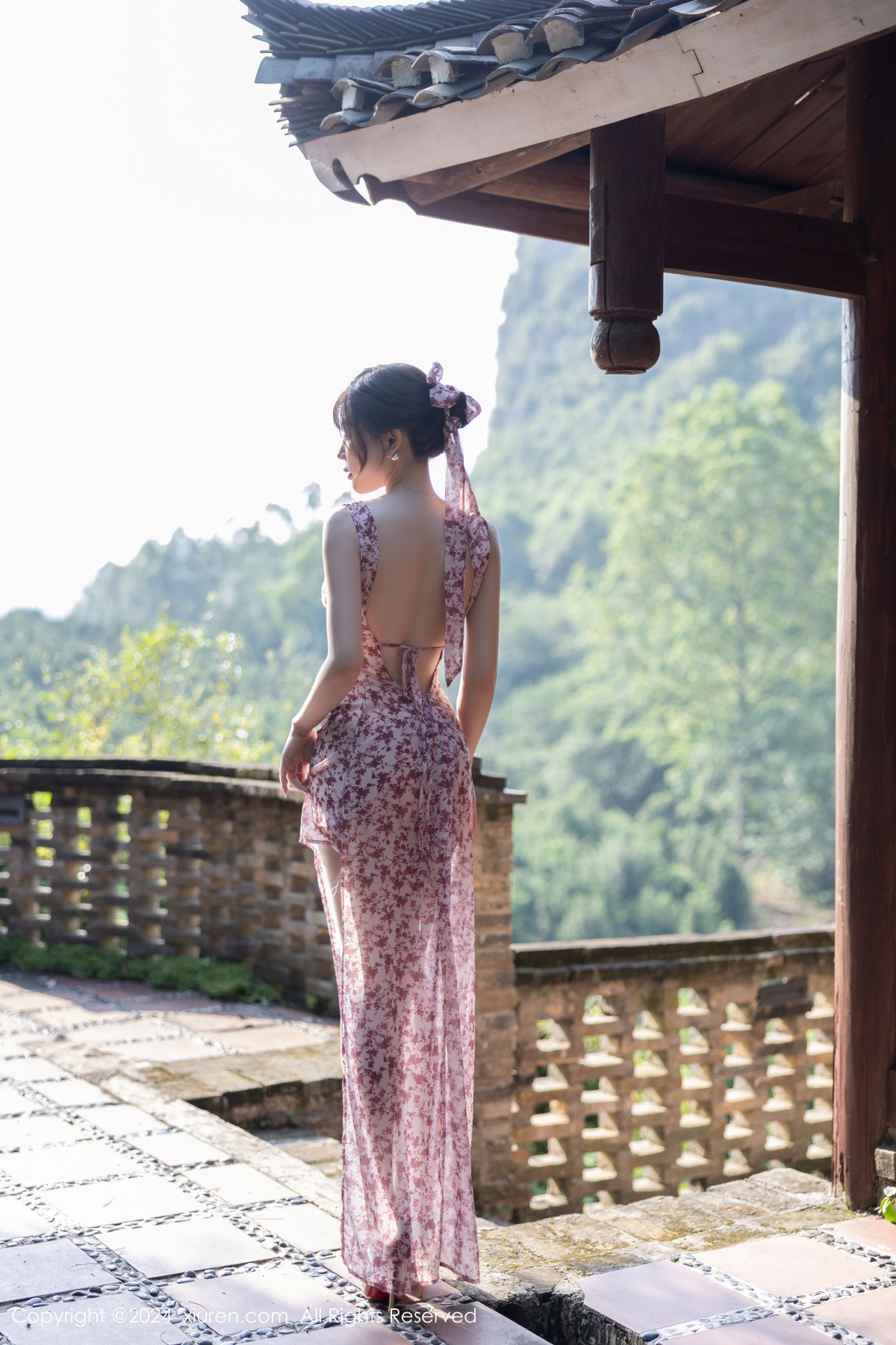 秀人 [XIUREN] 2024.09.23 徐莉芝Booty 秀人套图 第2张
